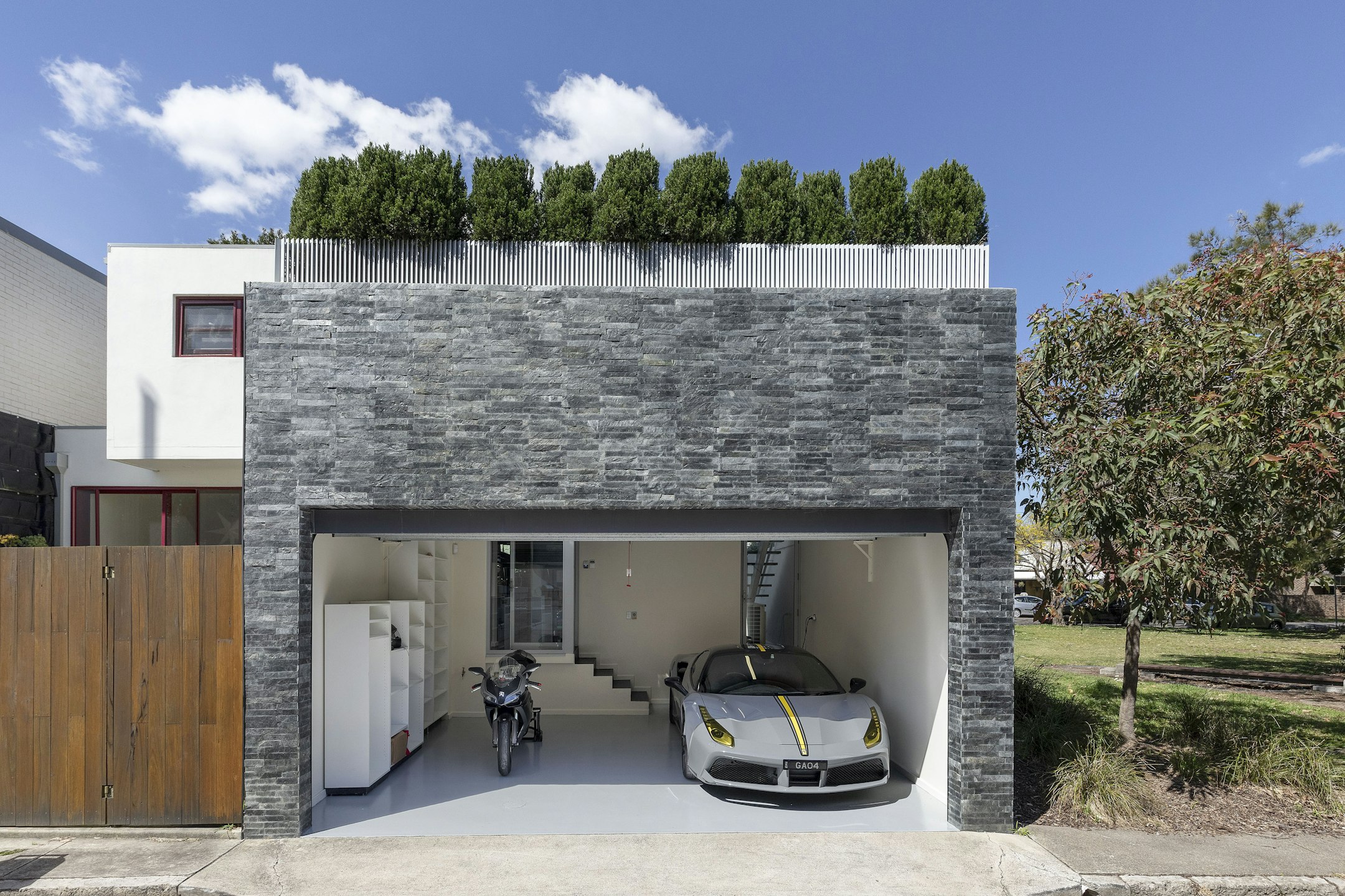 garage