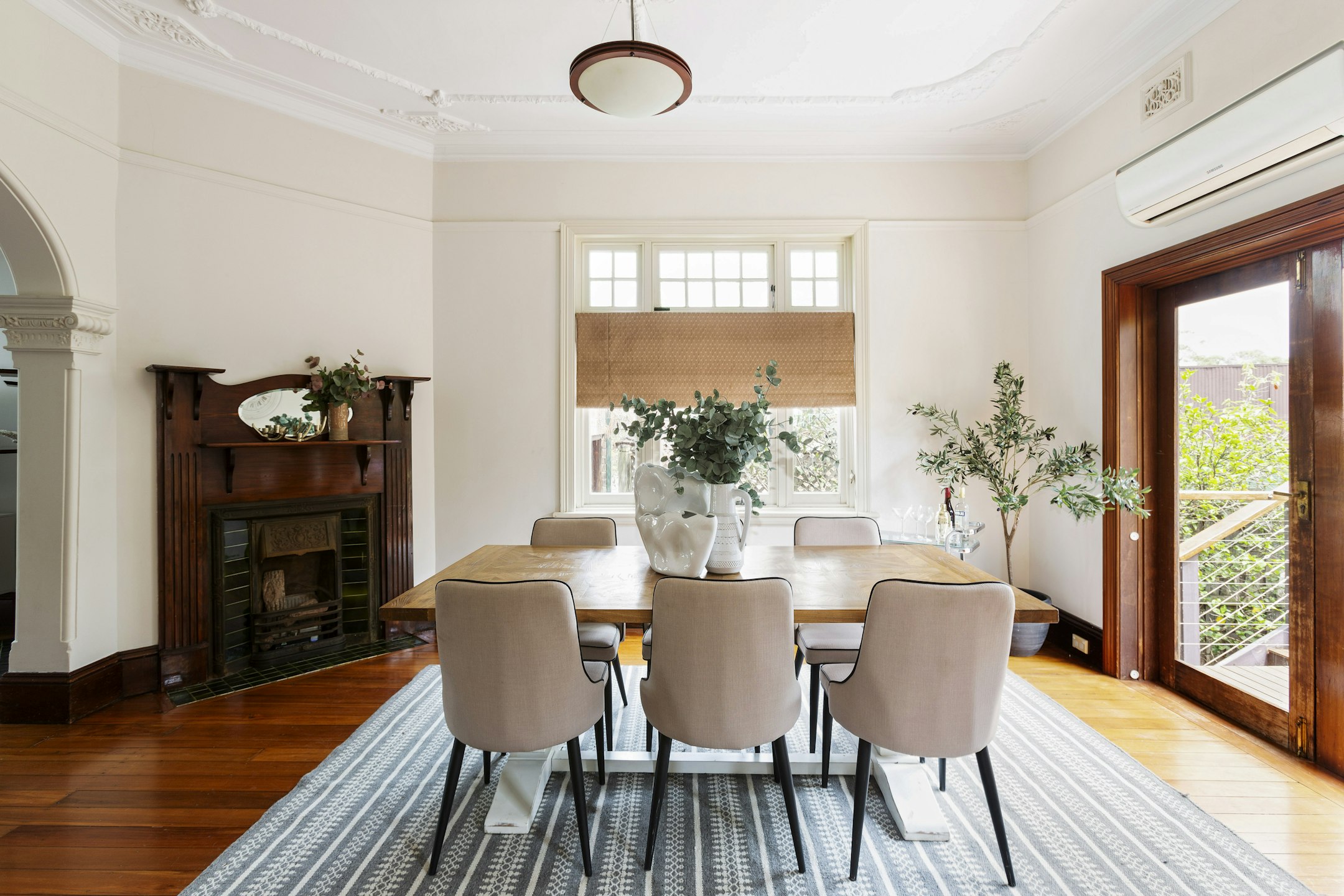dining room