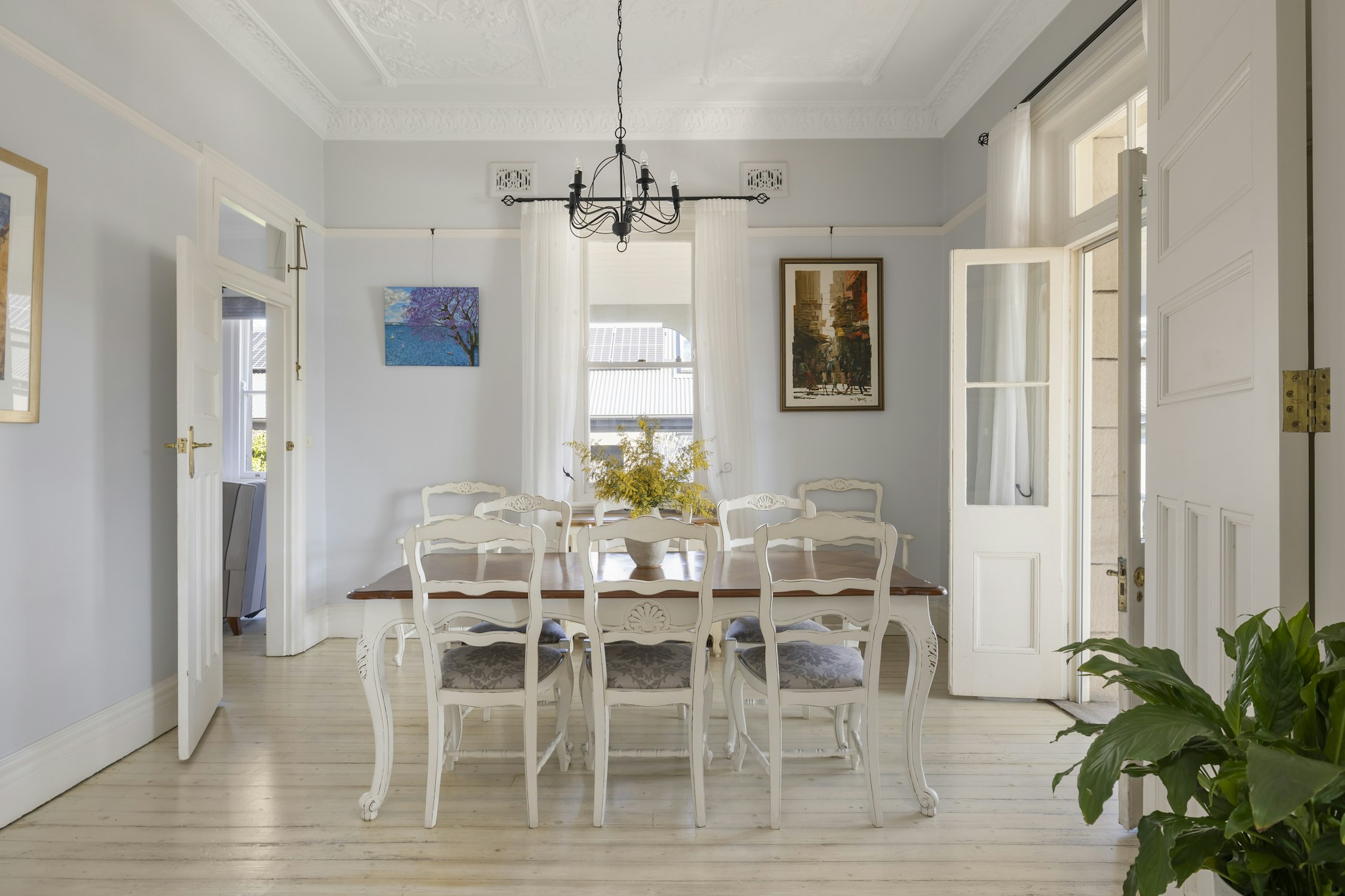 dining room