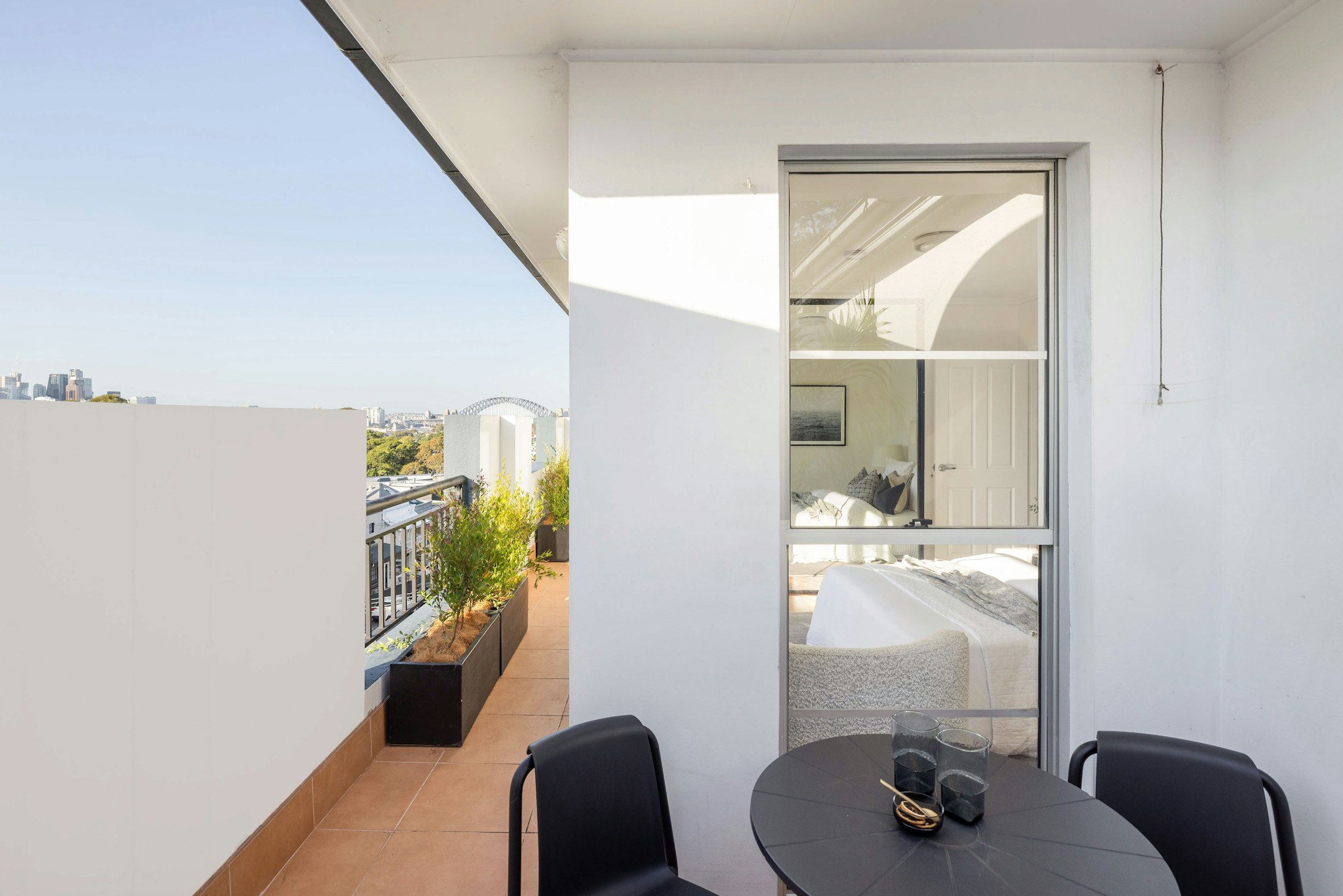 balcony