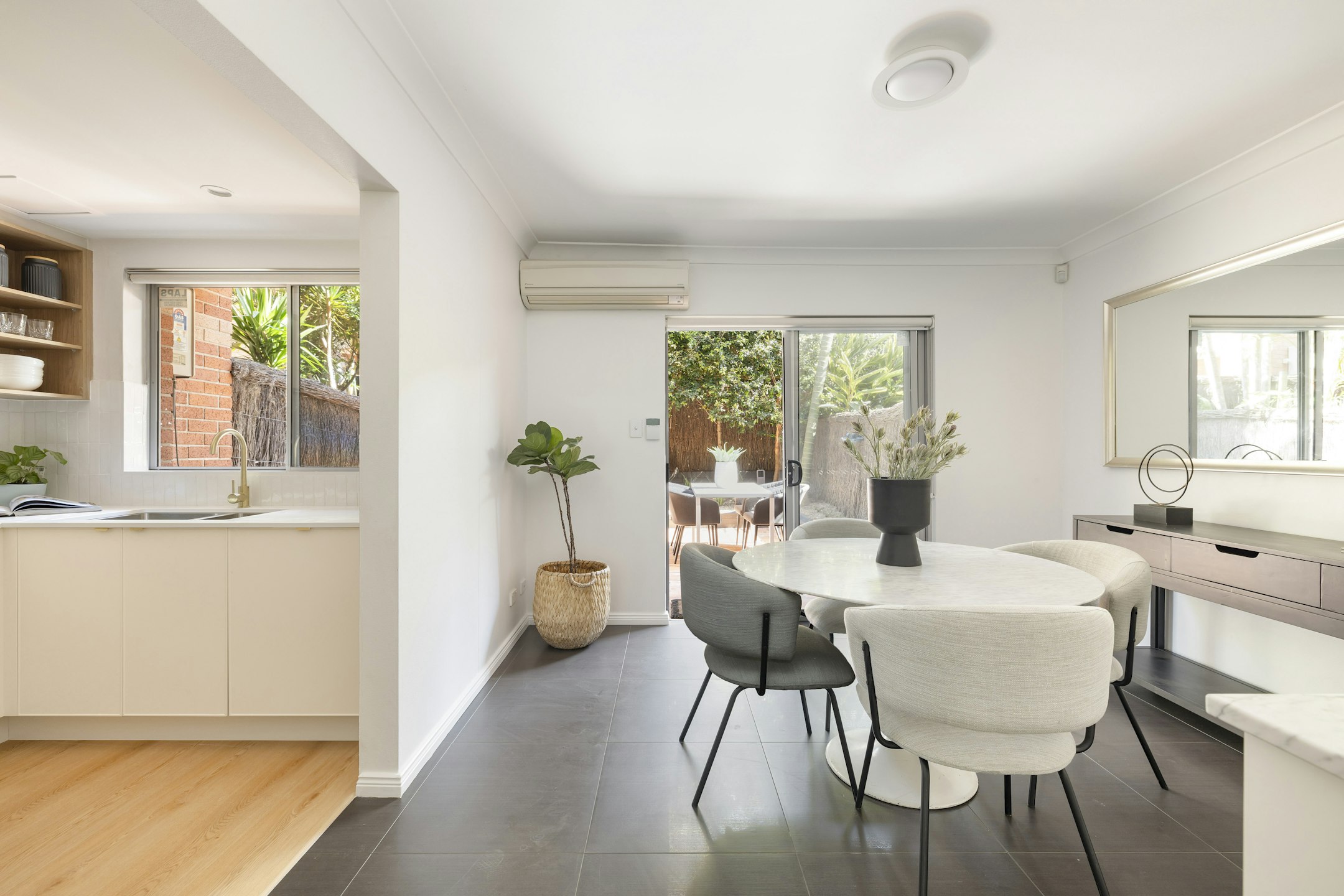dining room