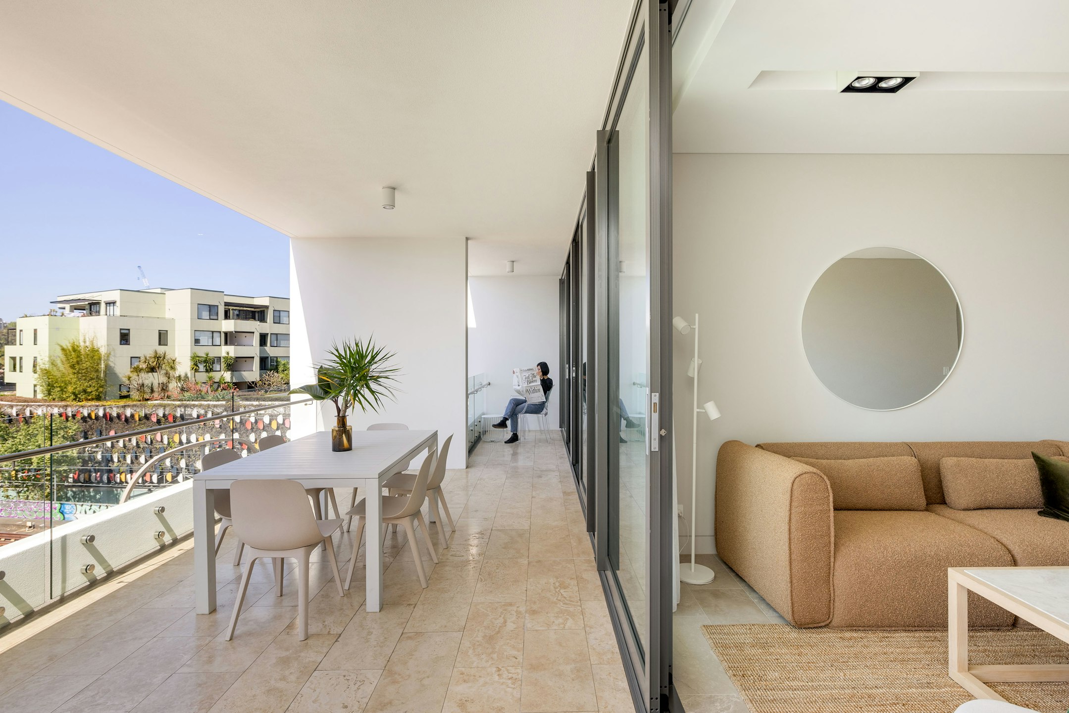 balcony