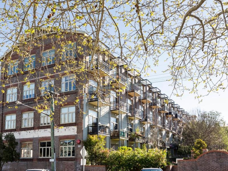 apartment building