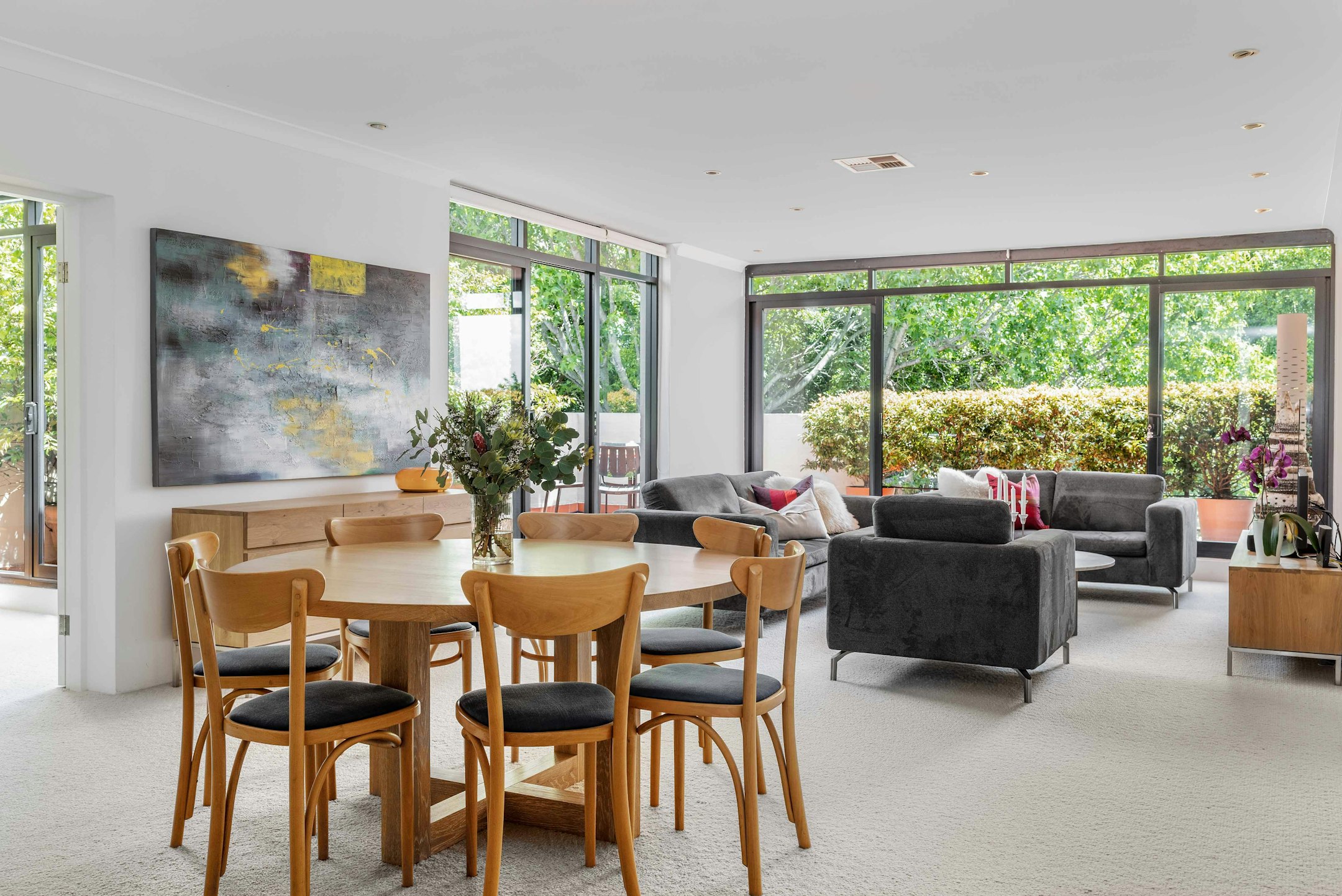 dining room