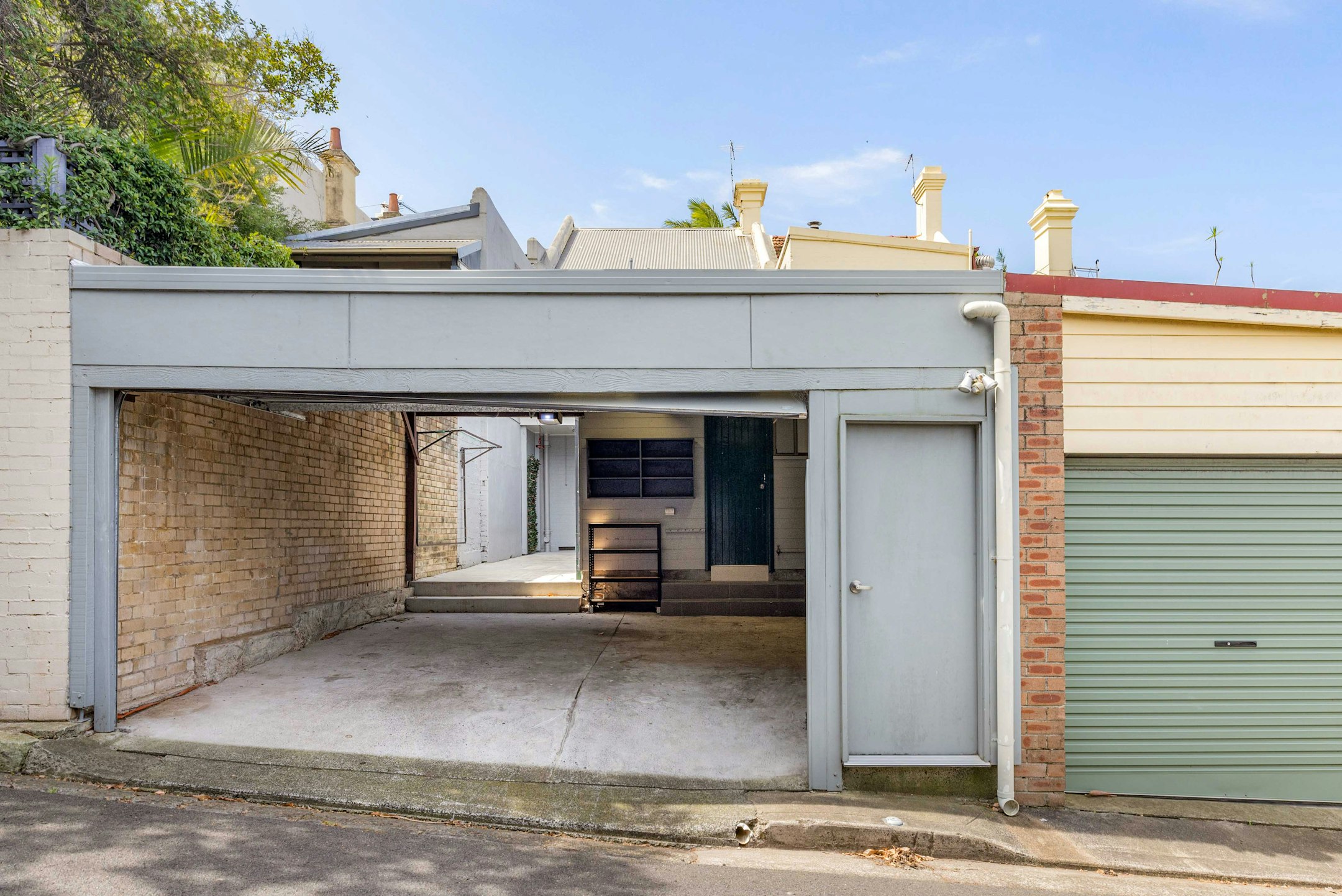 garage