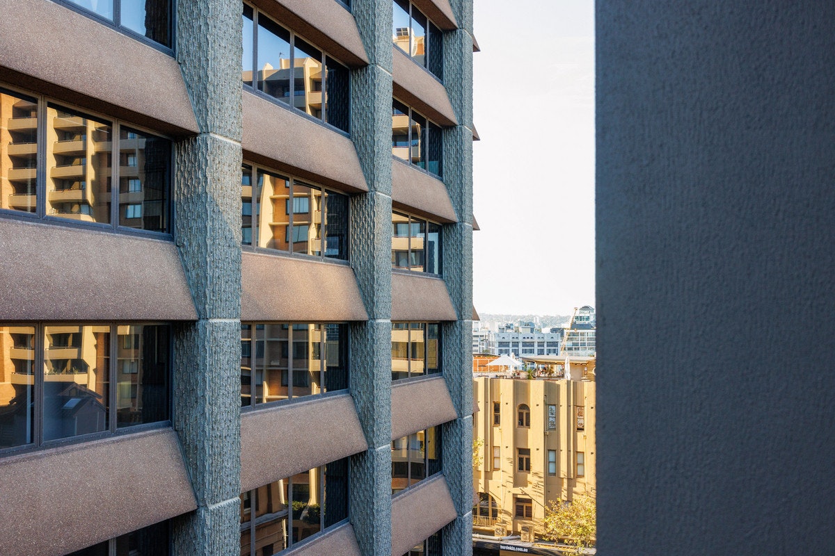 apartment building