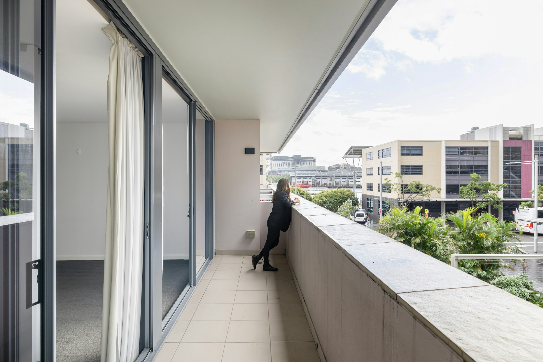 balcony