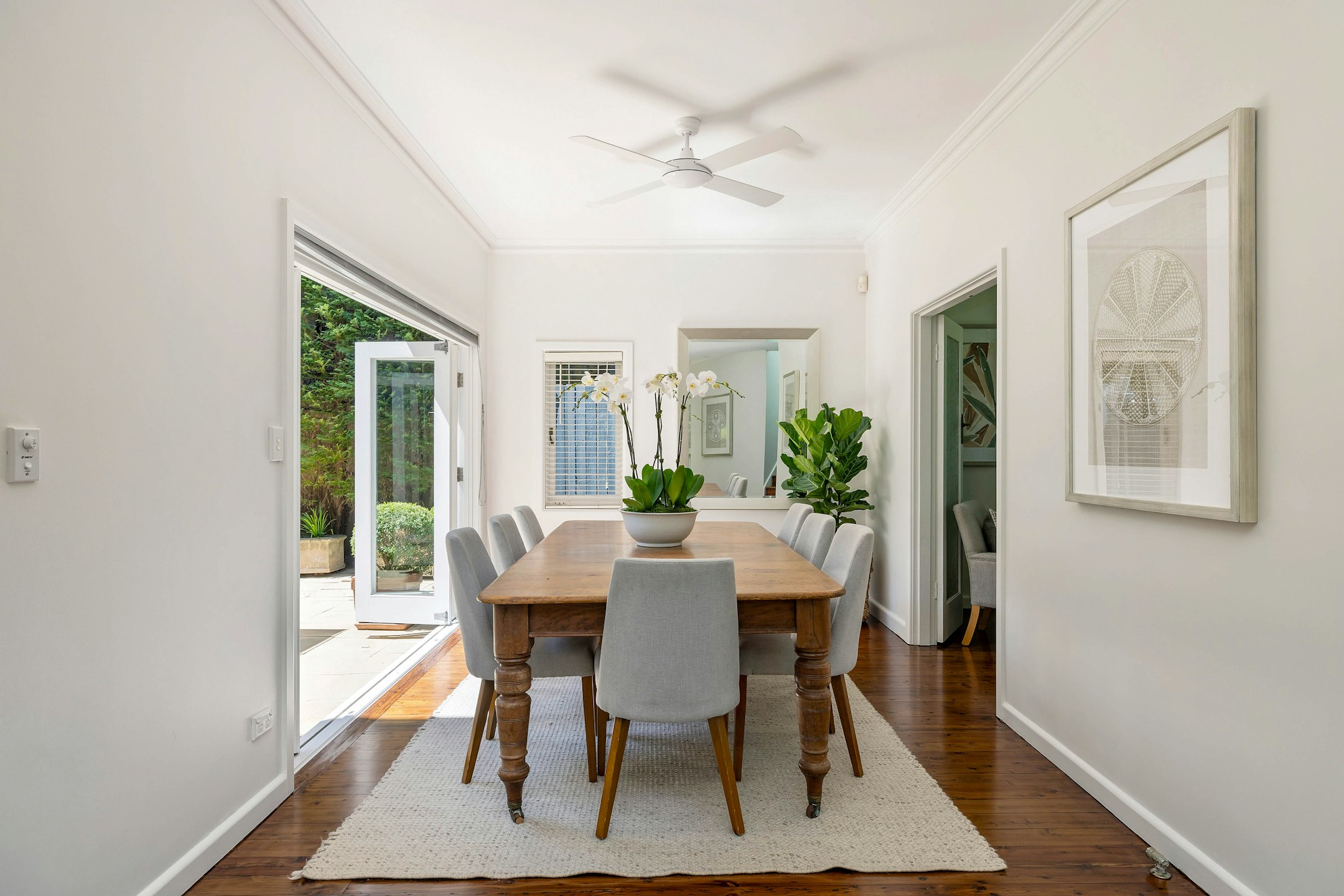 dining room