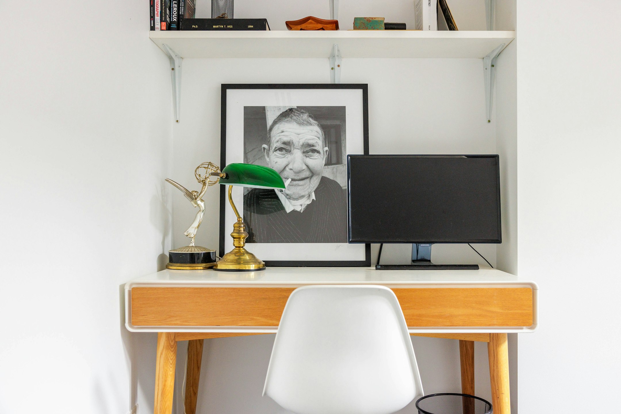 desk