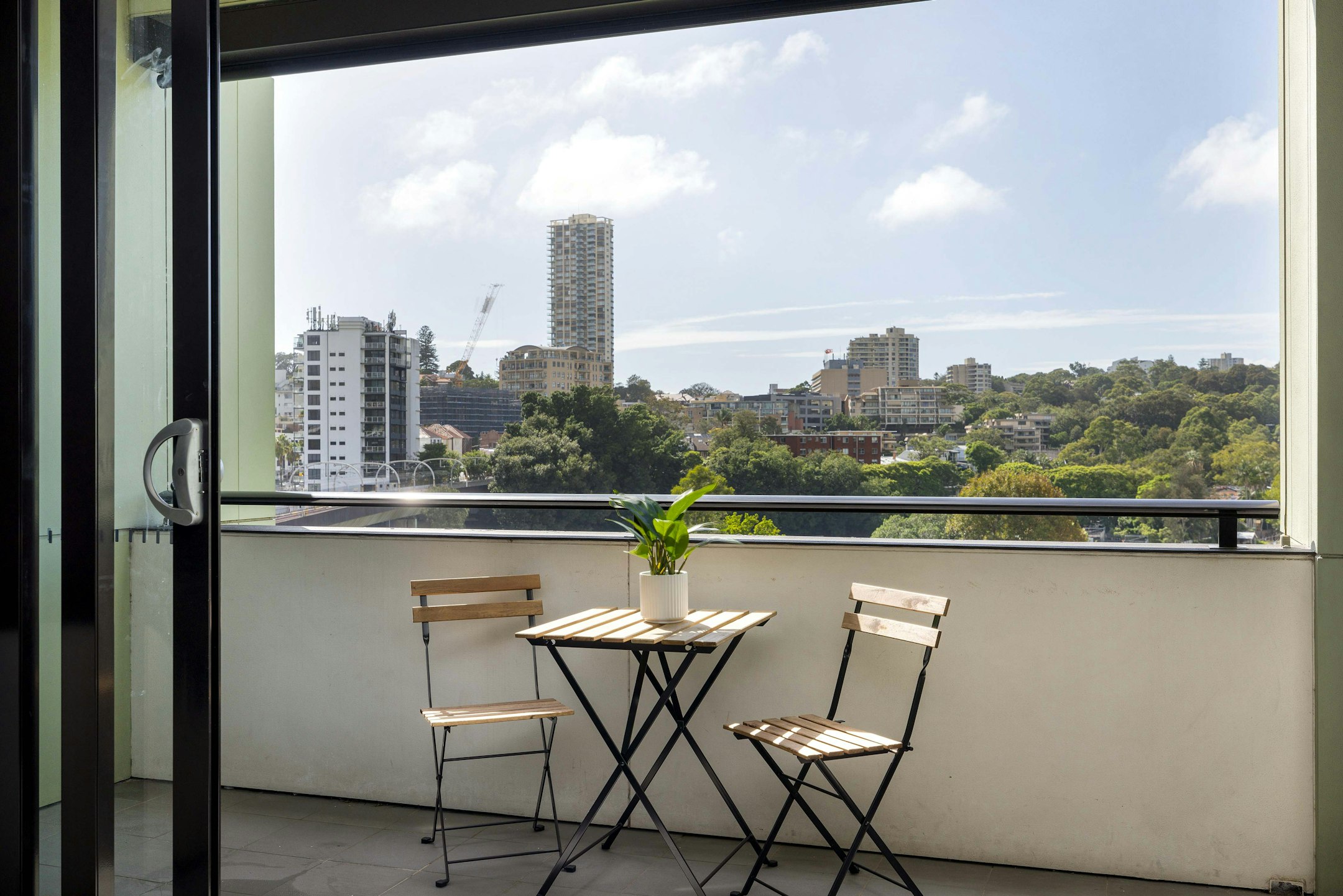 balcony