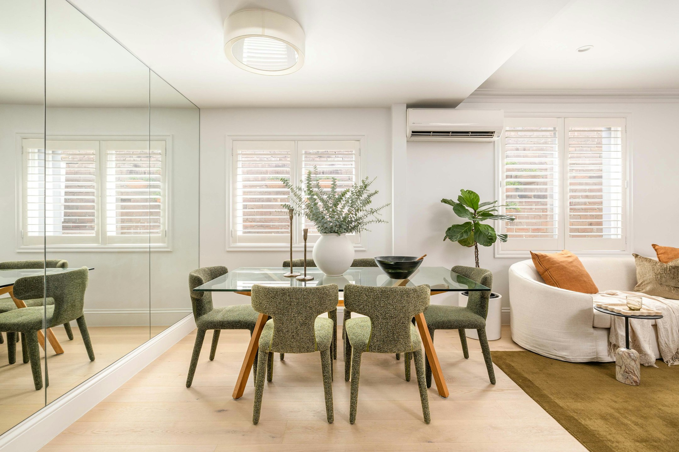 dining room