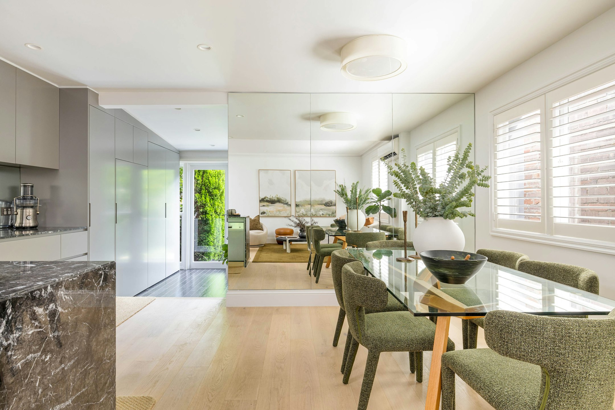 dining room