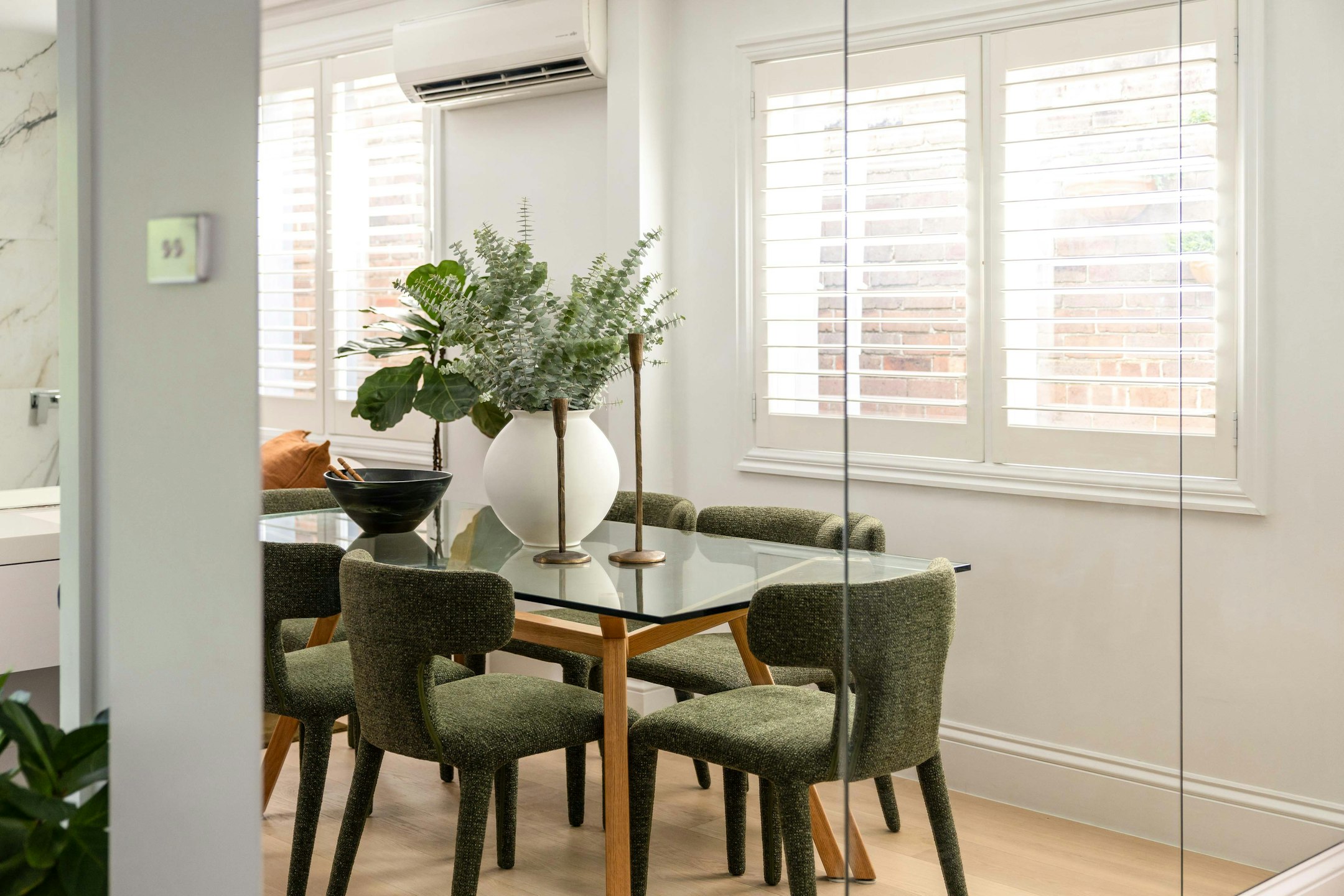 dining room