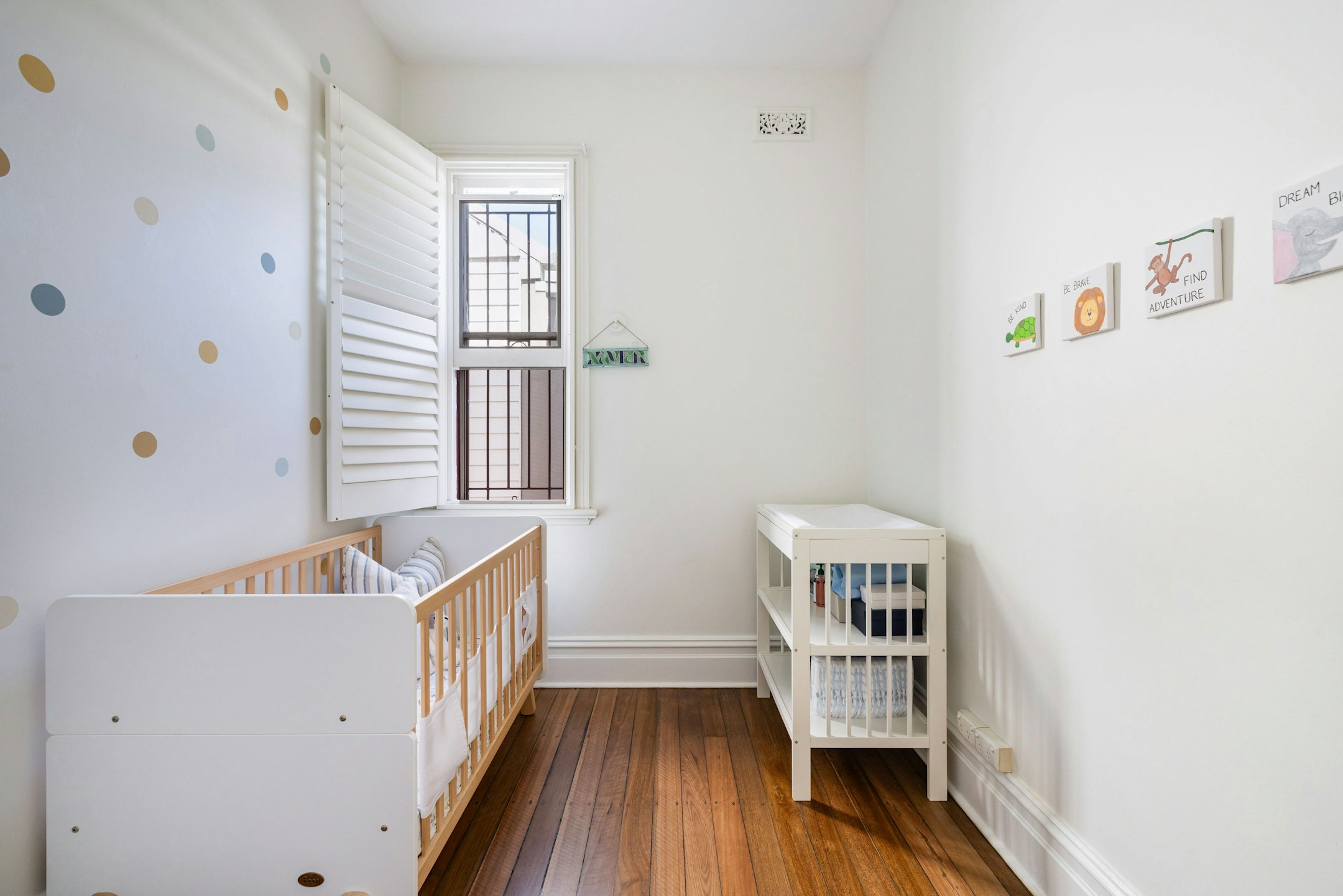 crib