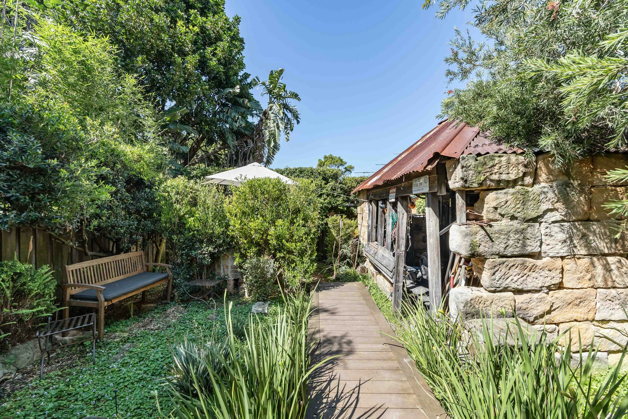 cottage