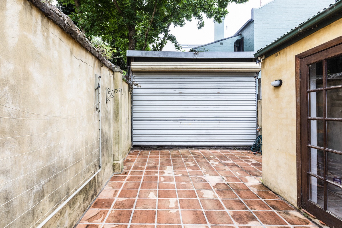 garage