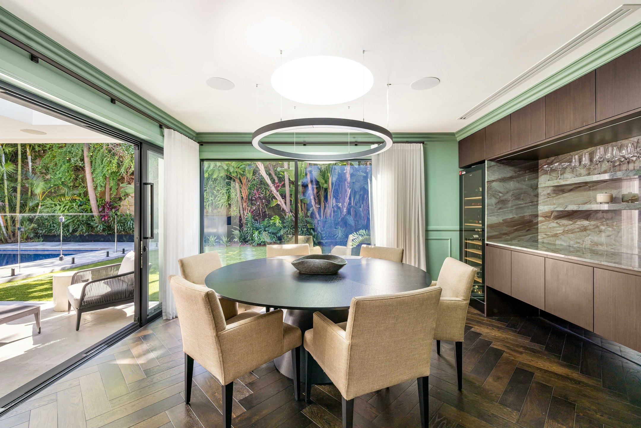 dining room