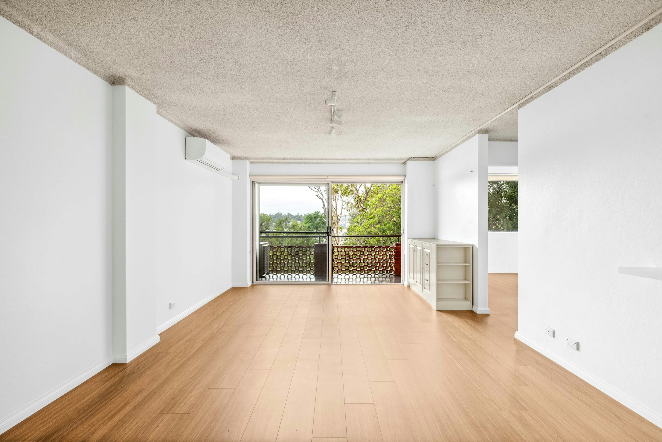 floor