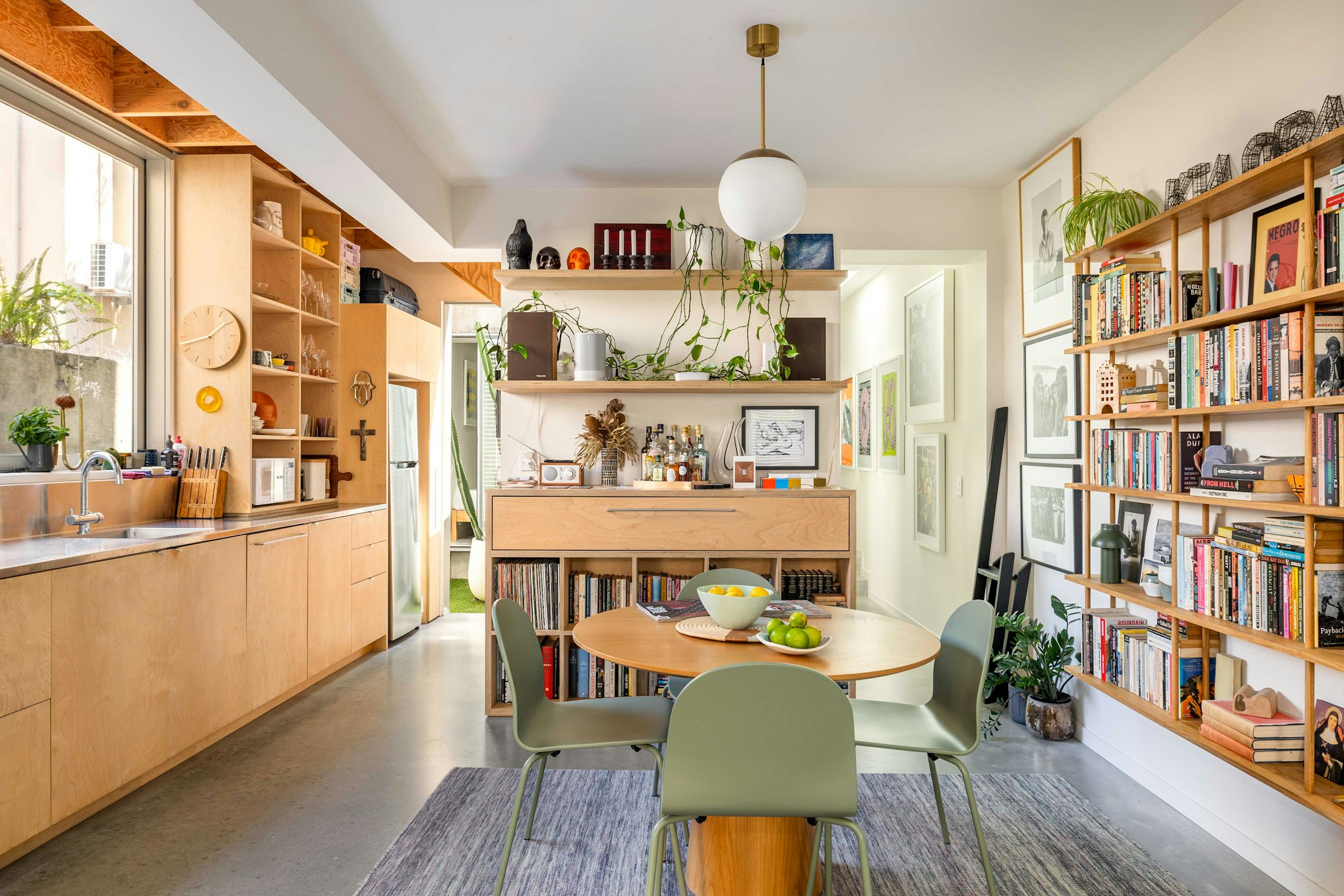 dining room