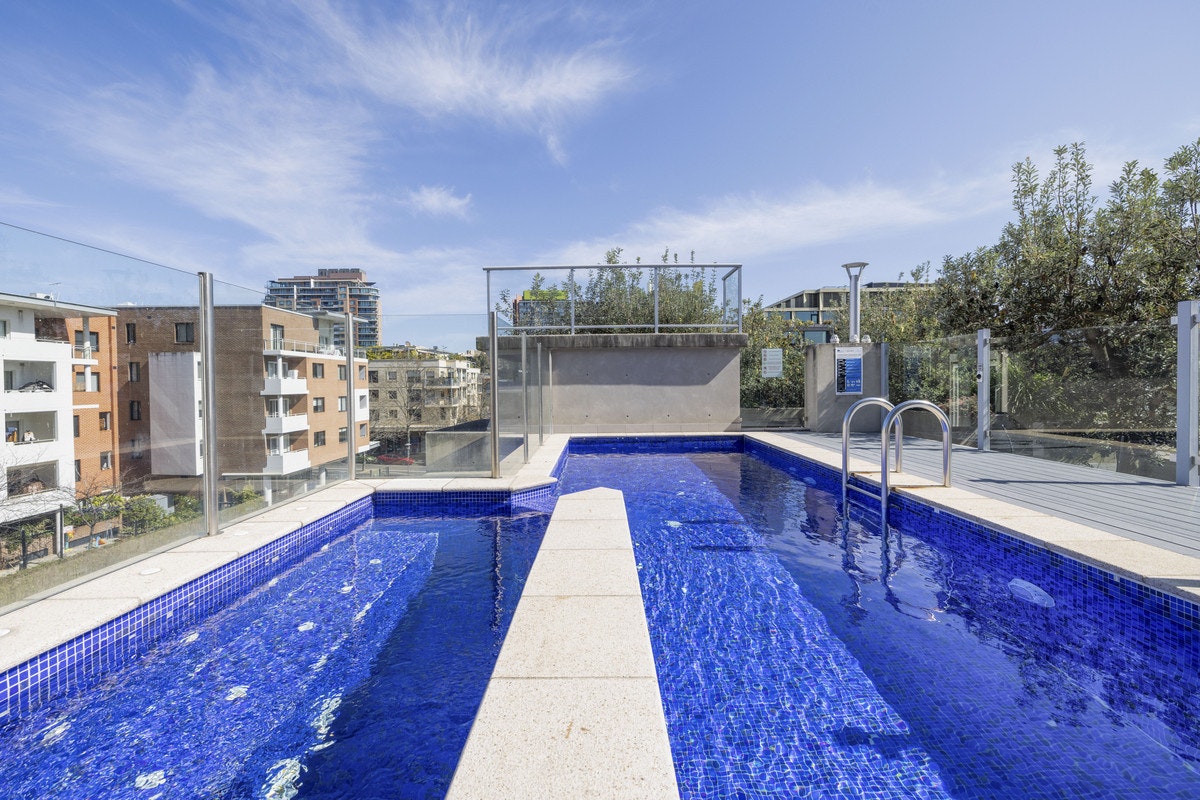 pool