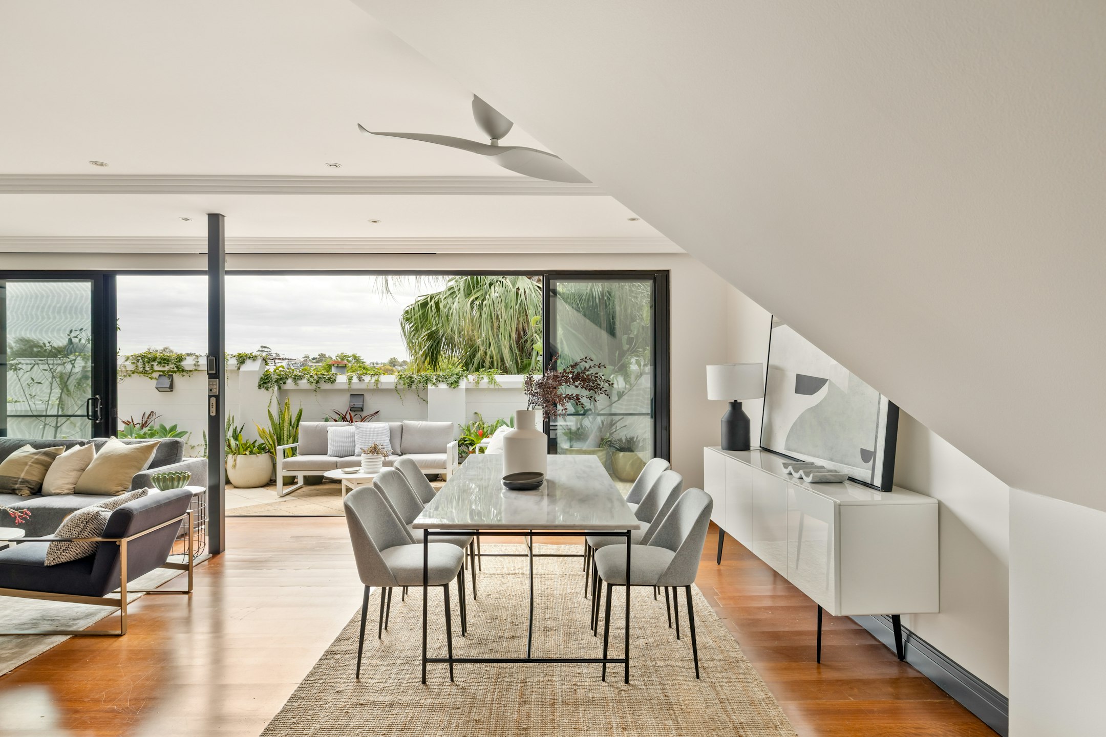 dining room