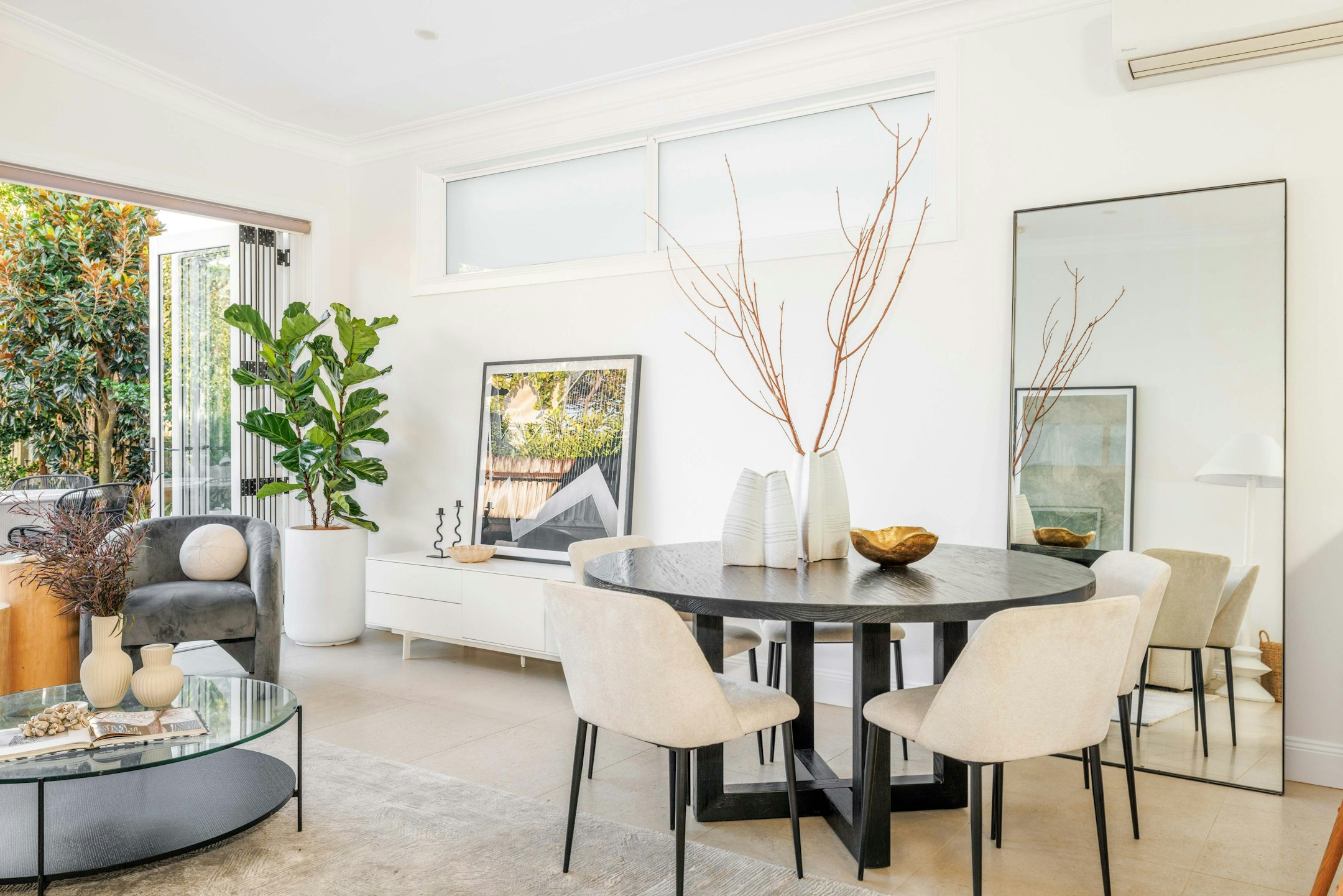 dining room