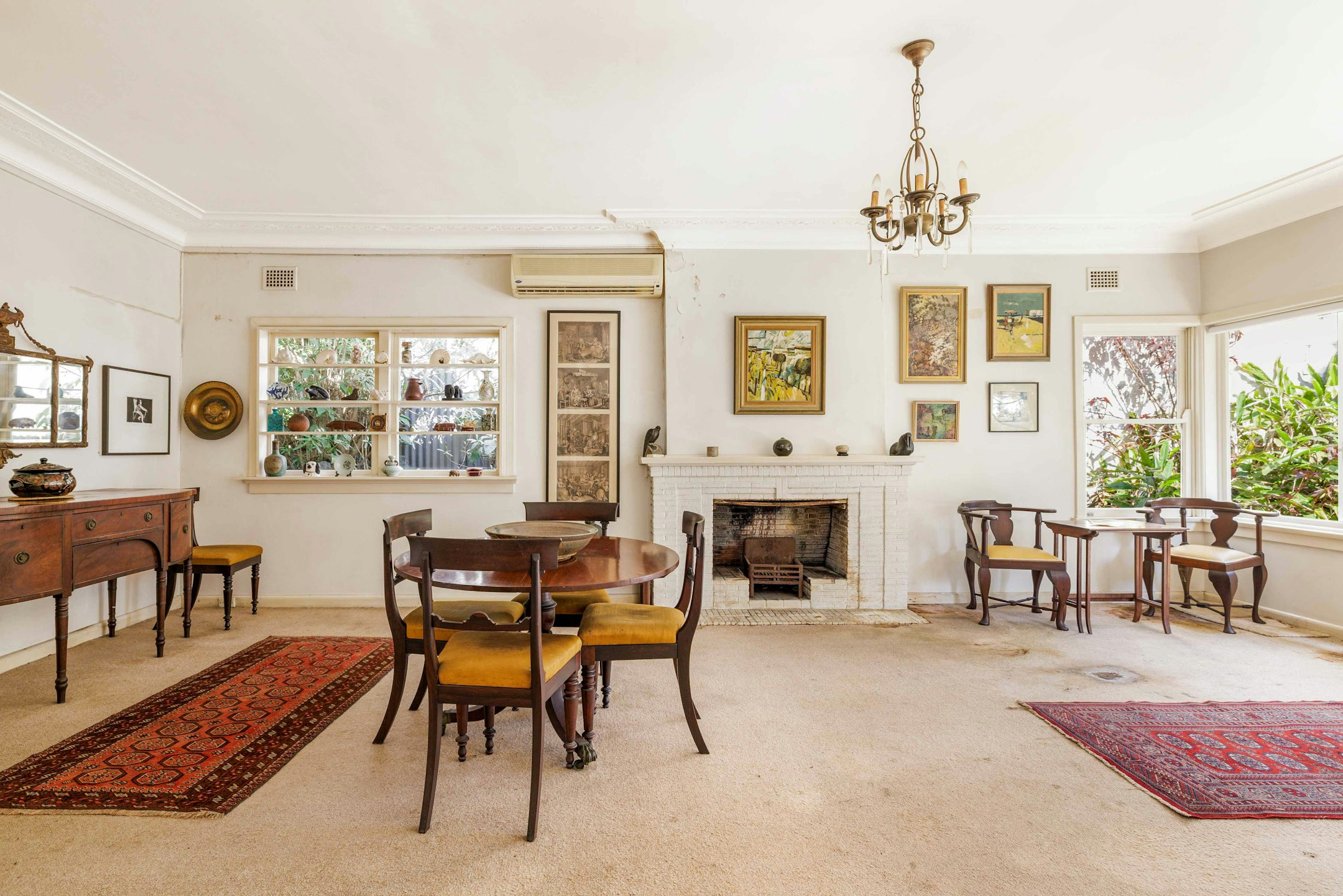 dining room