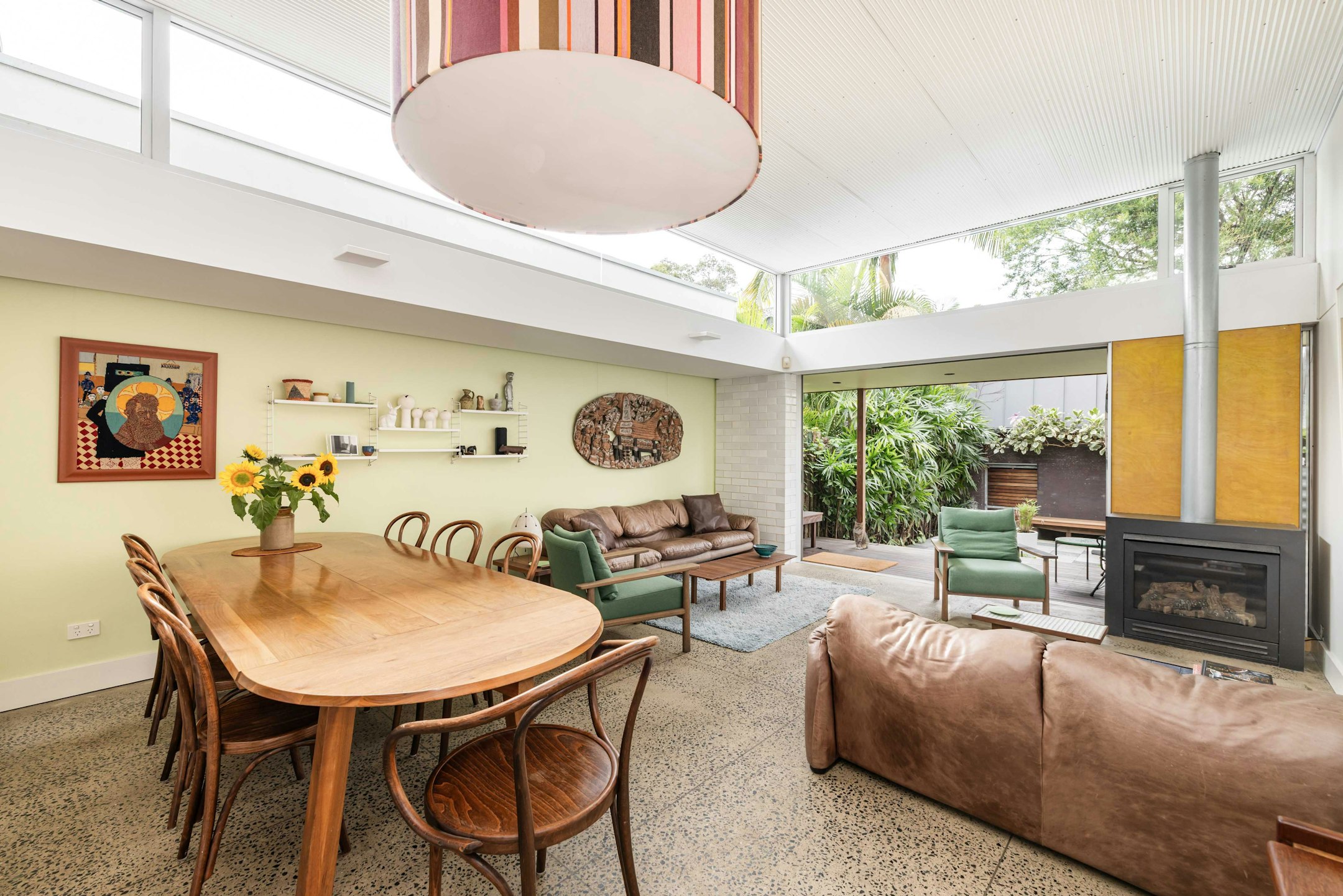 dining room