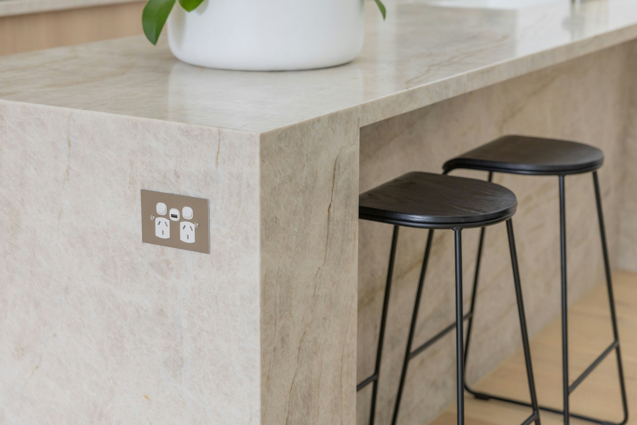 bar stool