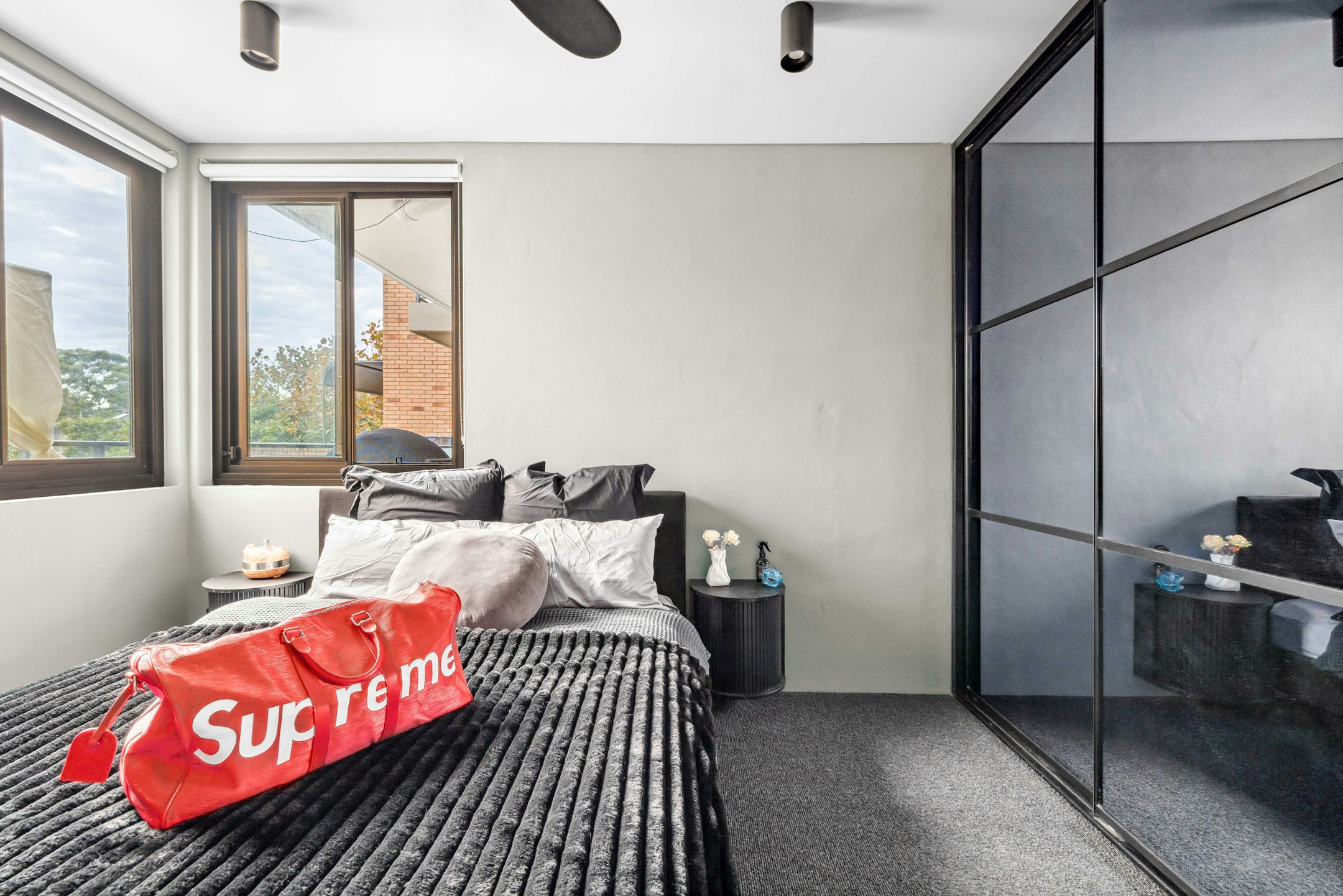 bed