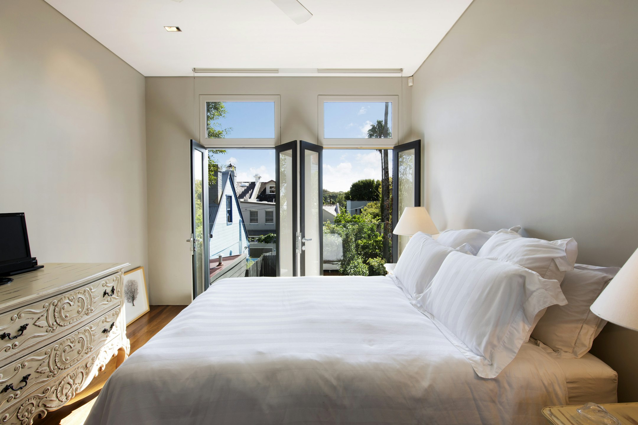 bed