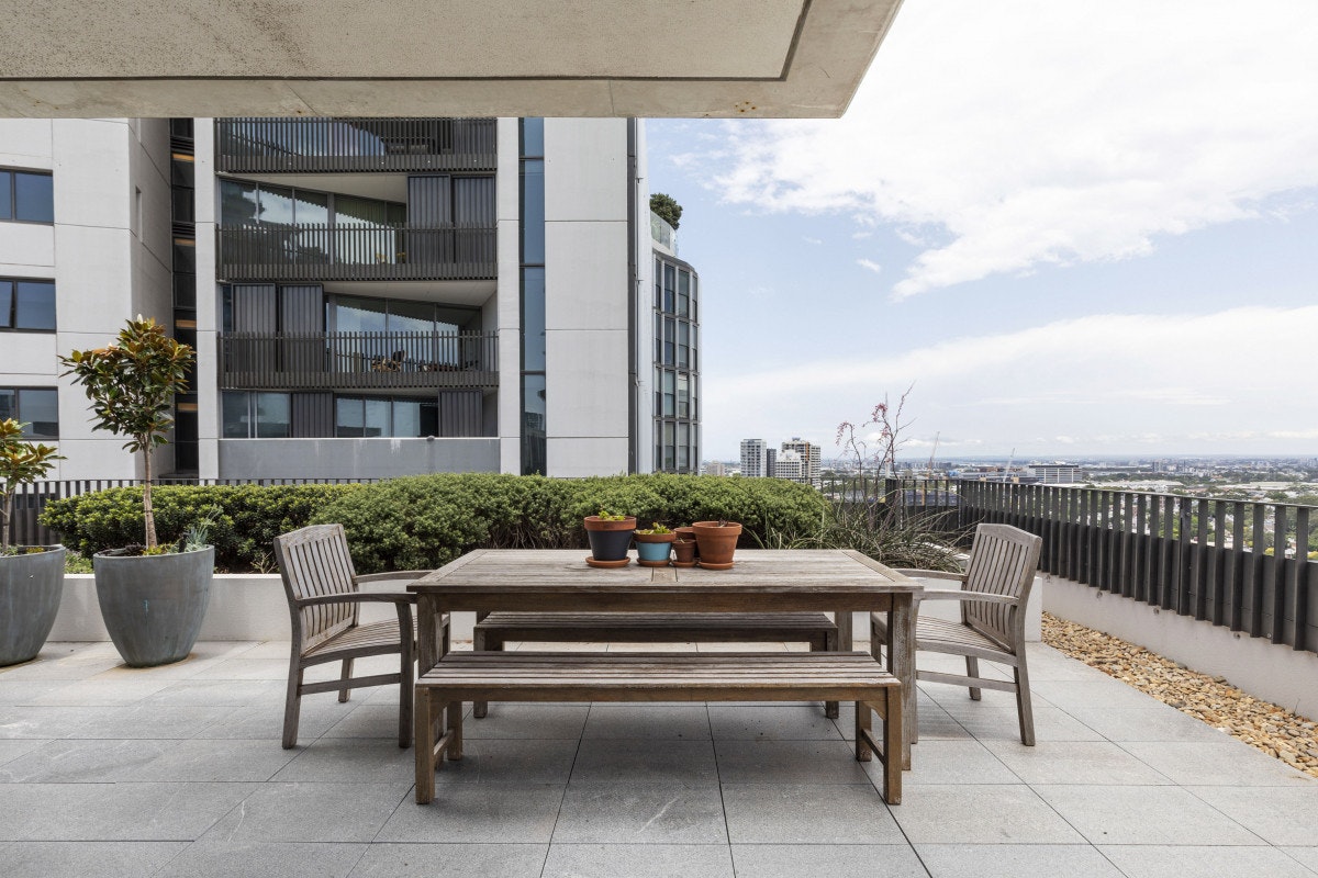 balcony