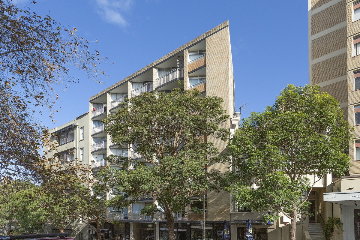 apartment building