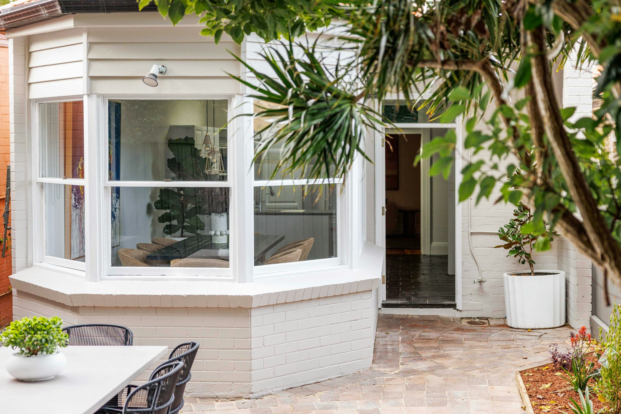 bay window