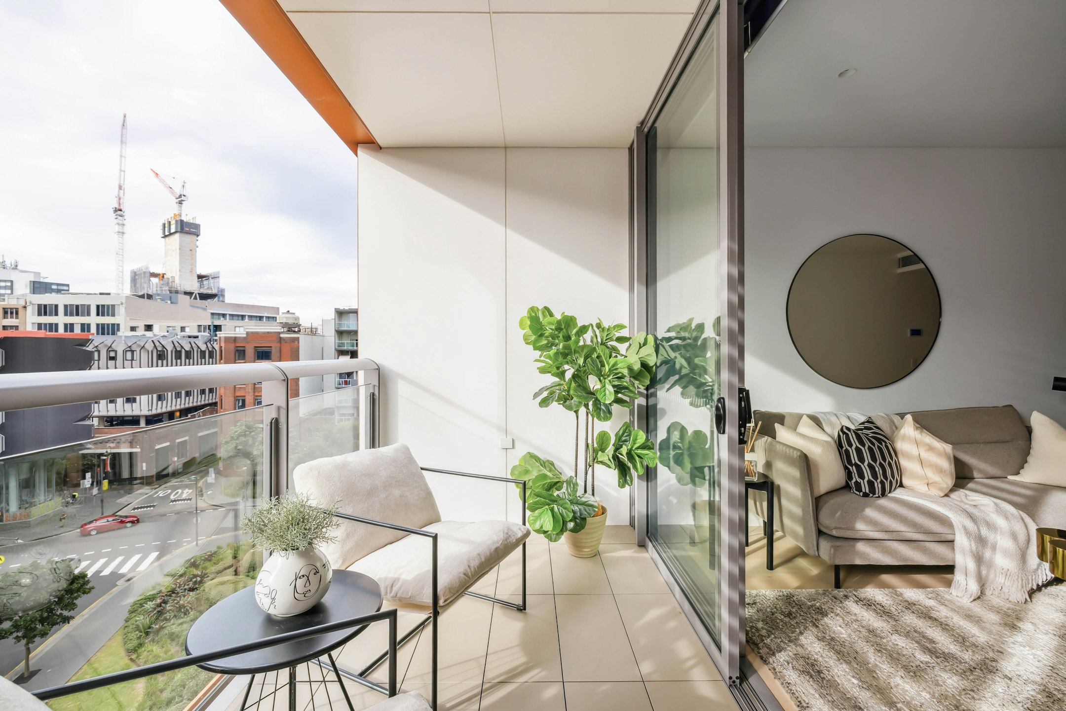balcony