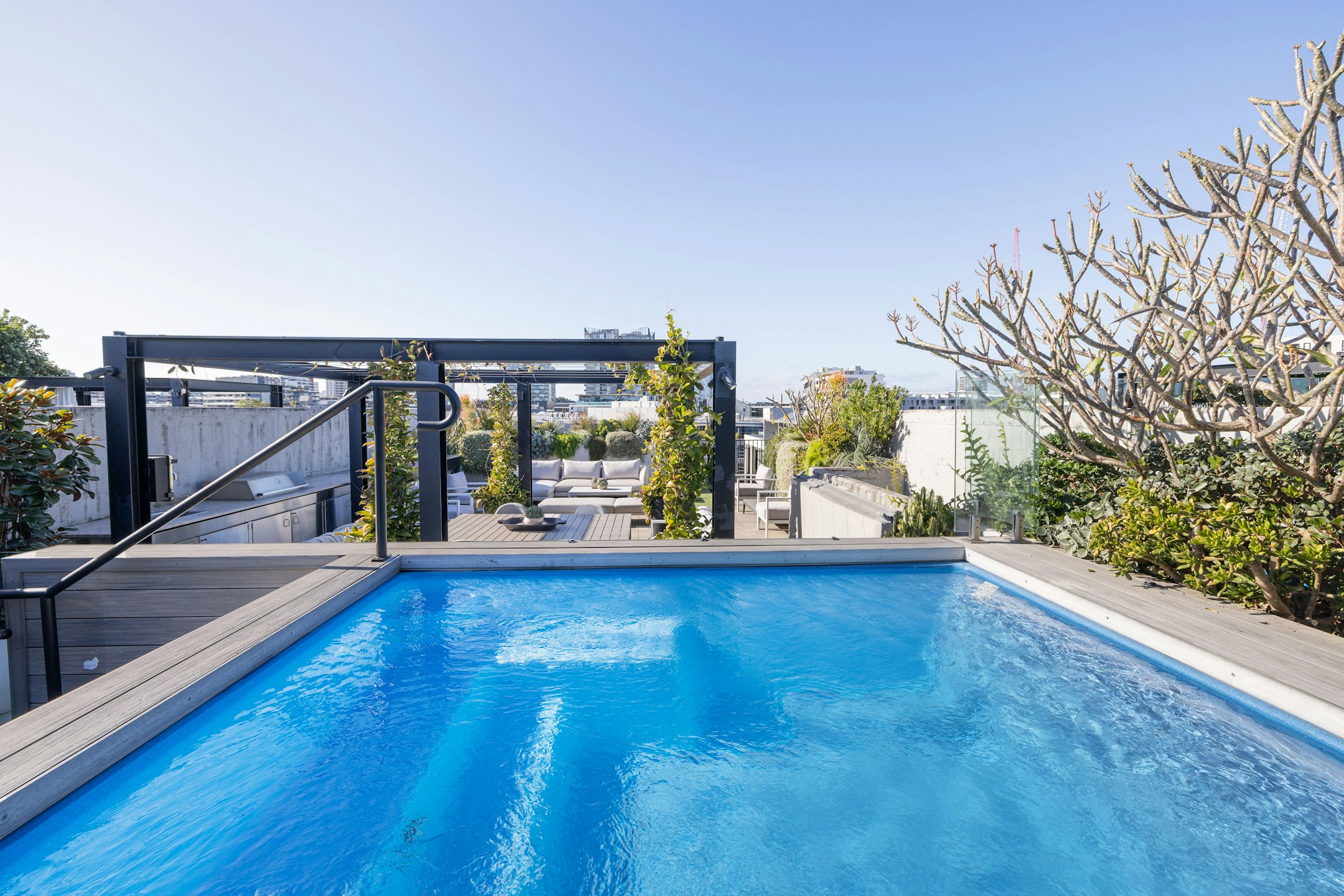 pool
