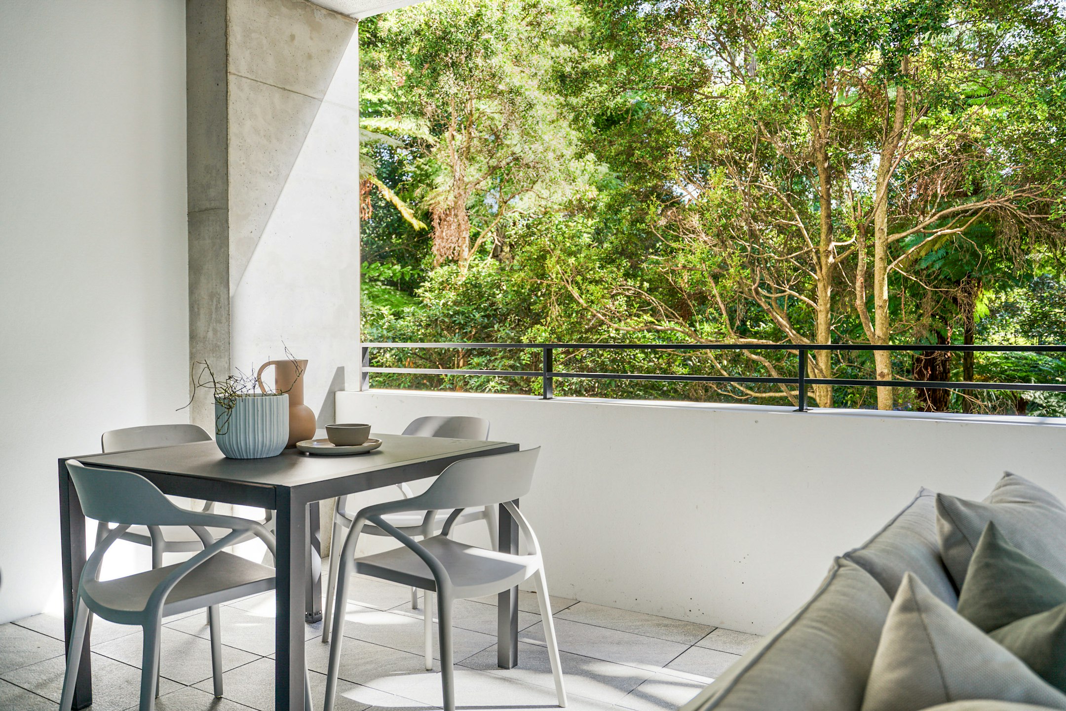 balcony