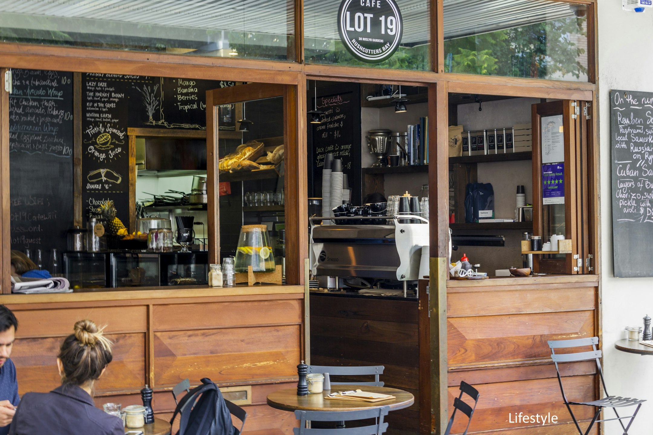 cafe