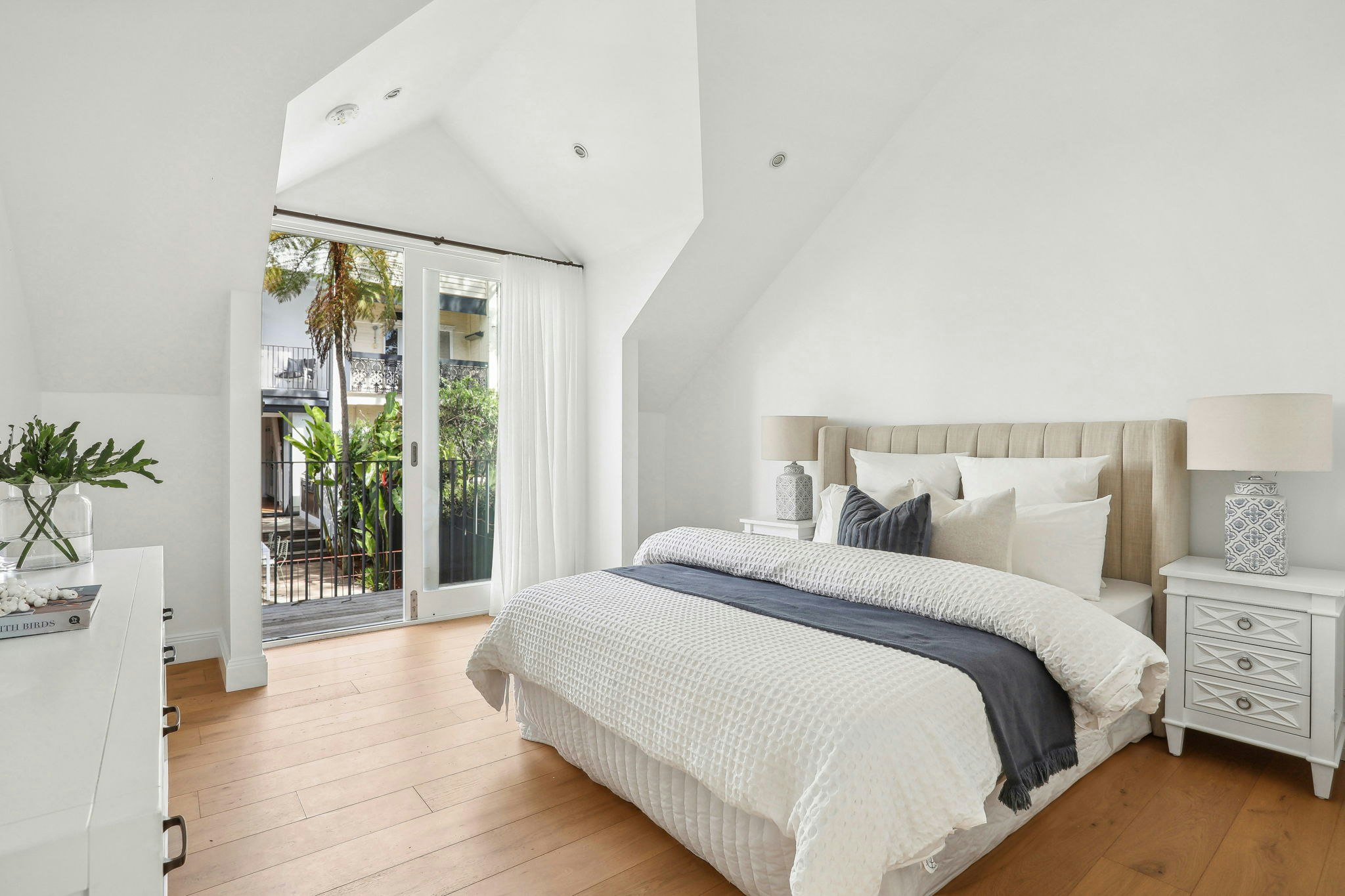 bed