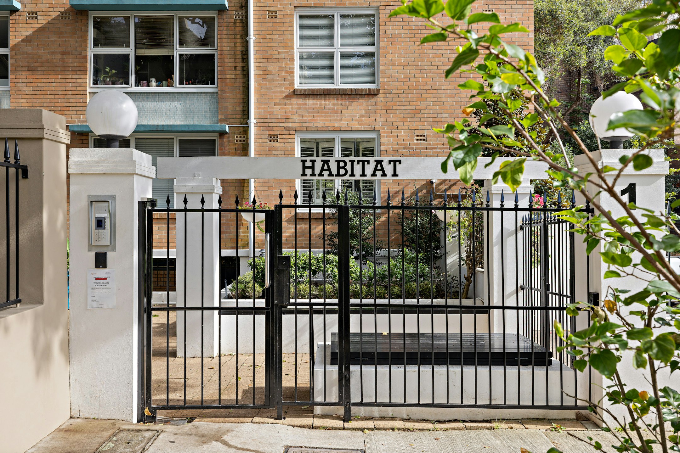 gate