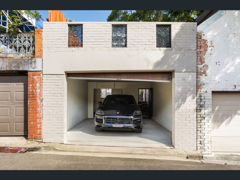 garage