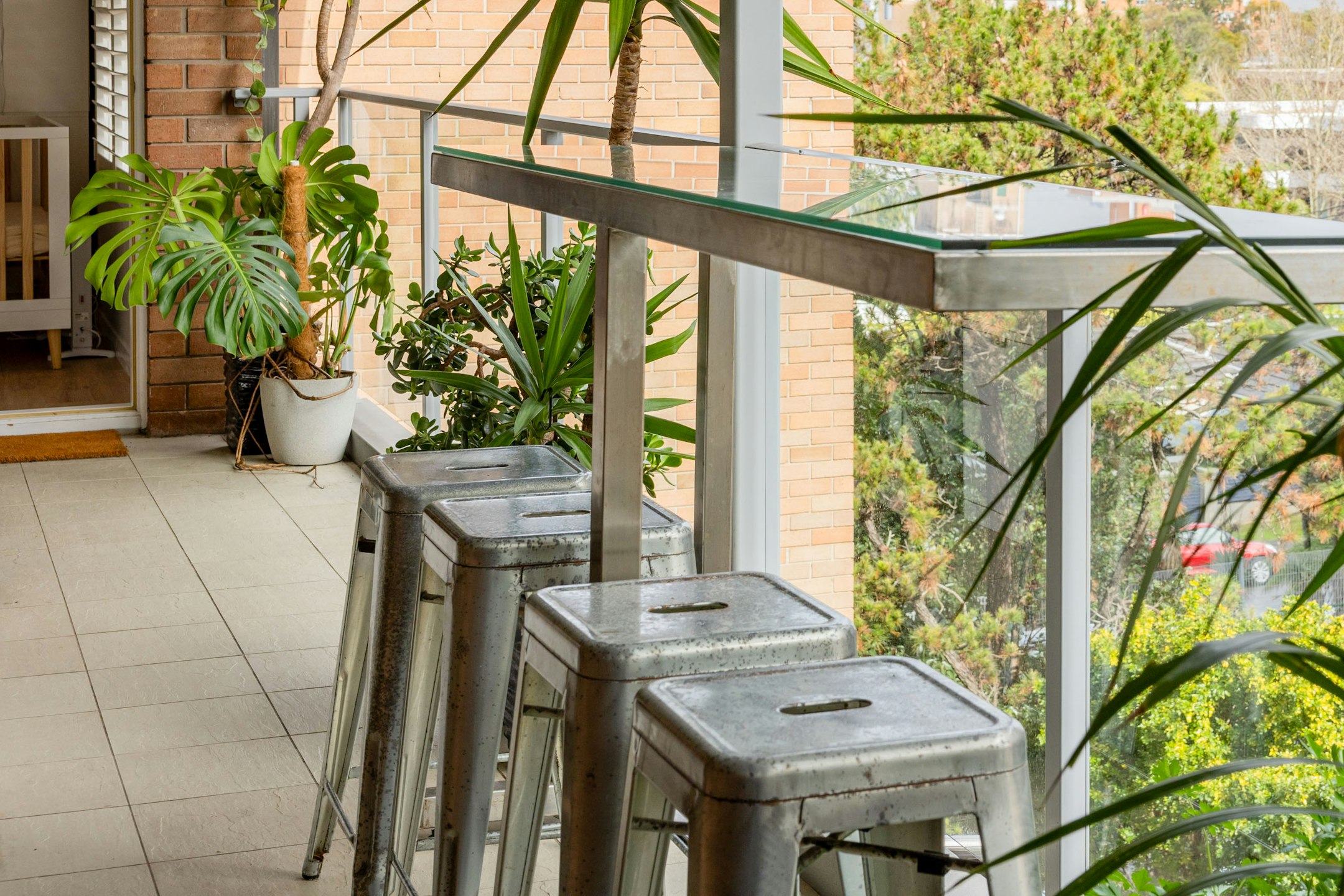 balcony