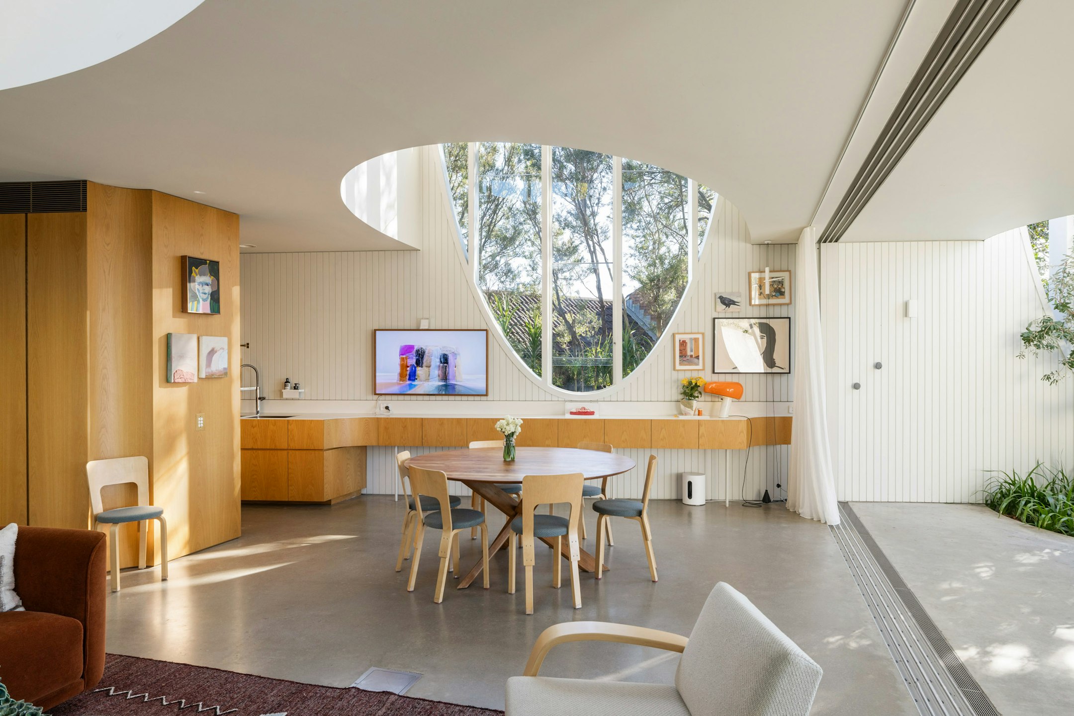 dining room
