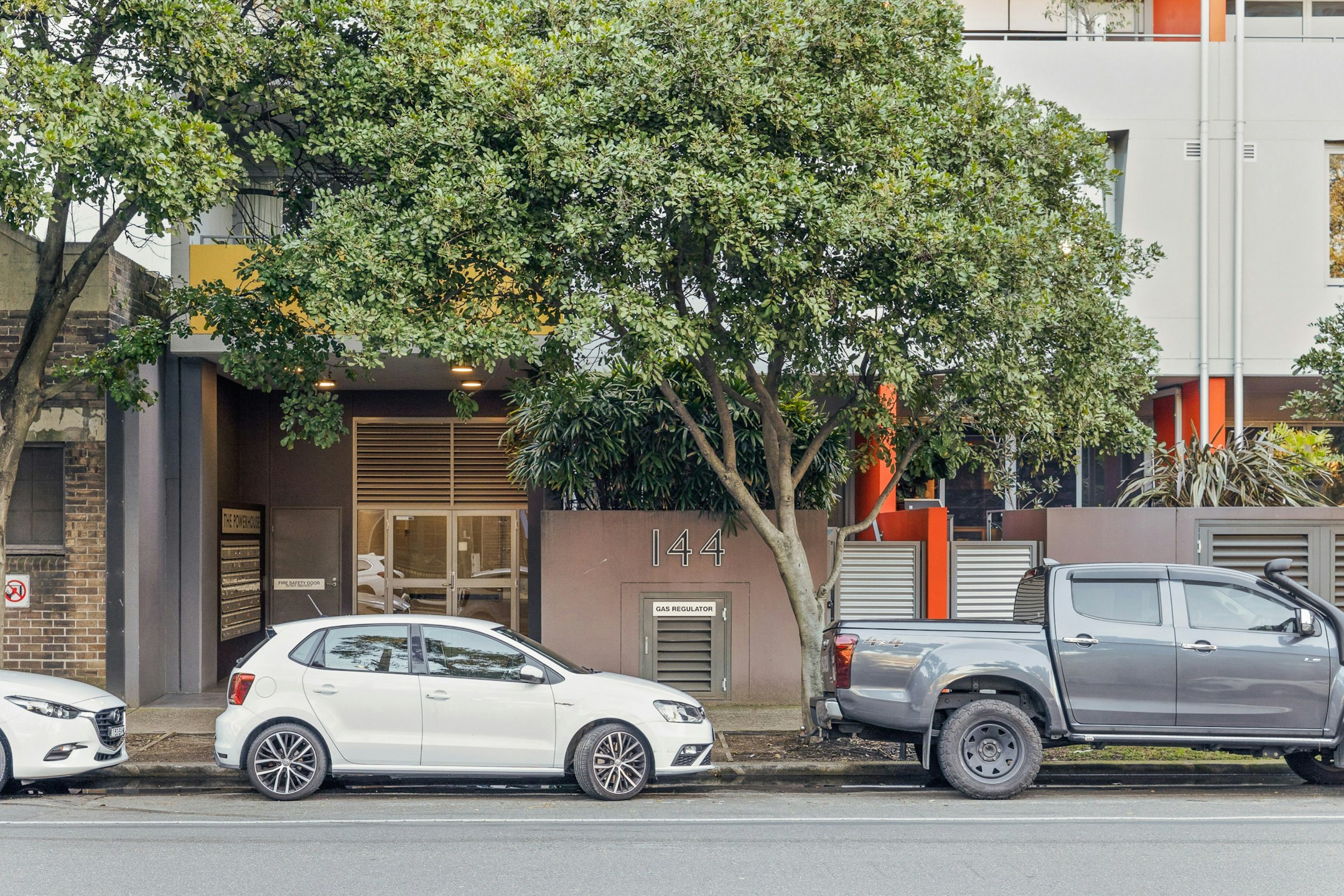 pickup truck
