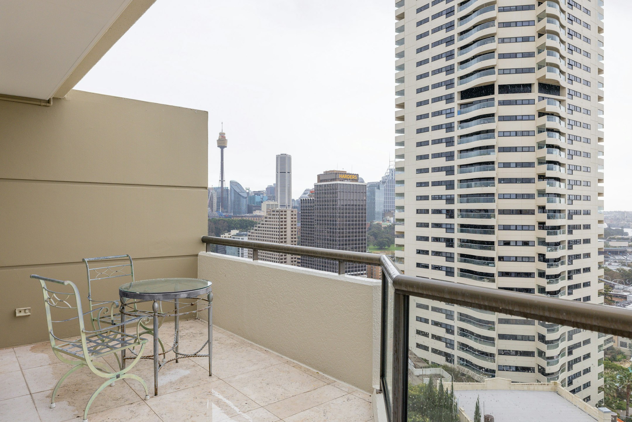balcony
