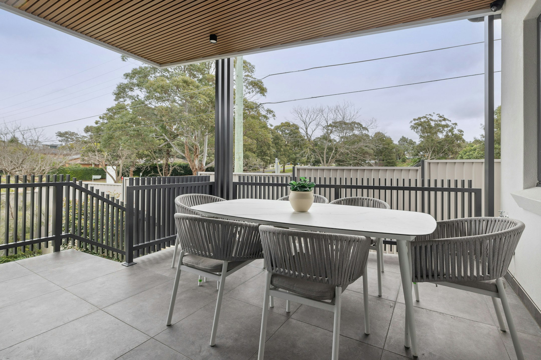 balcony