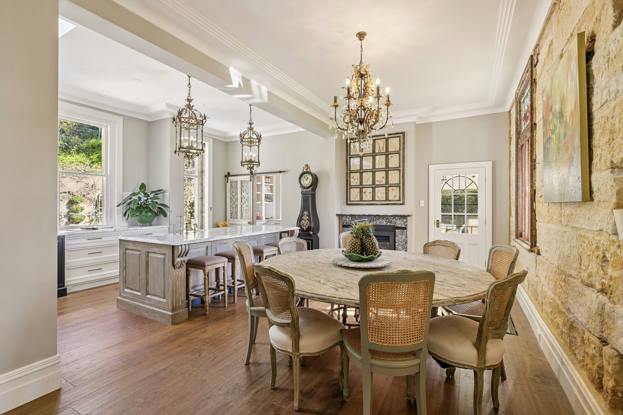 dining room