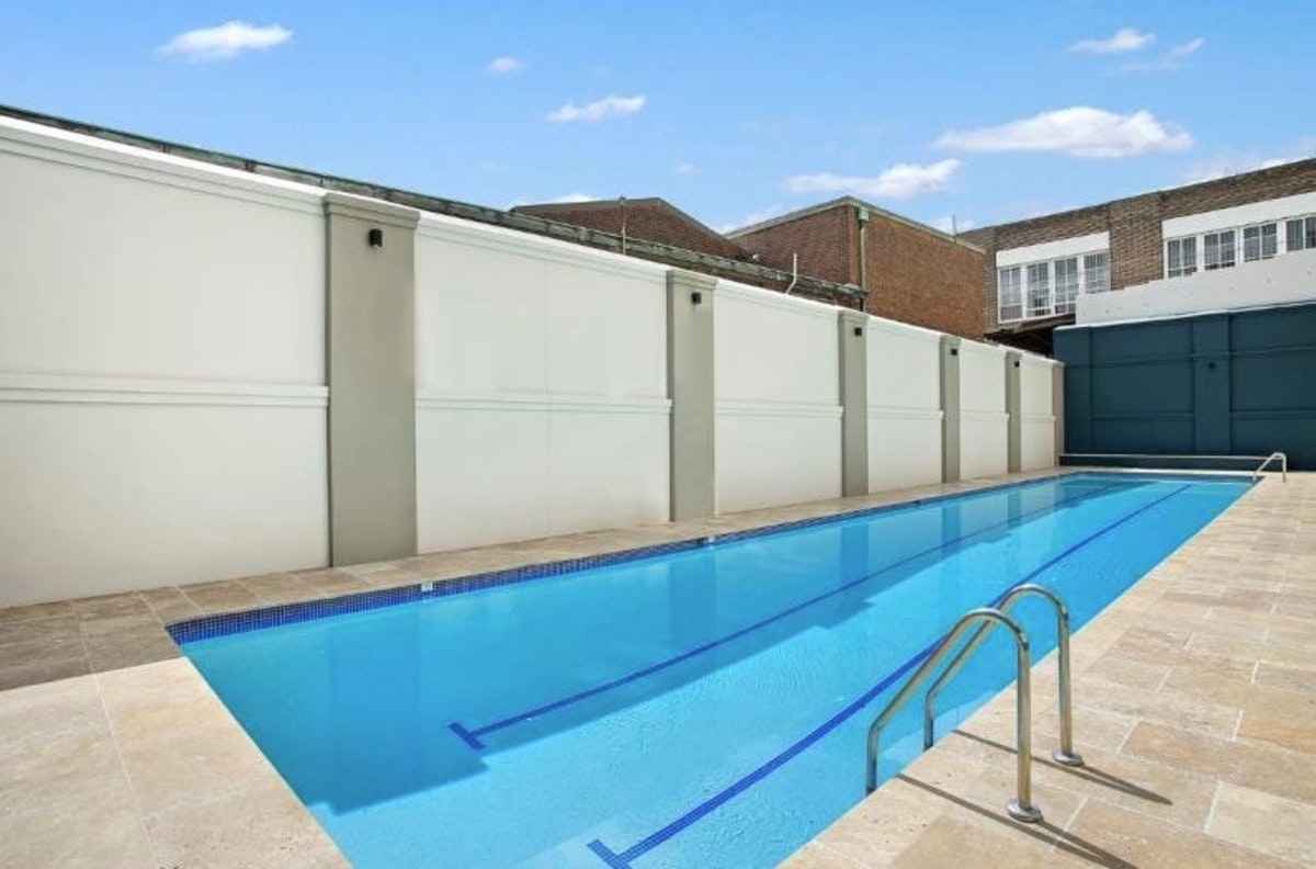 pool