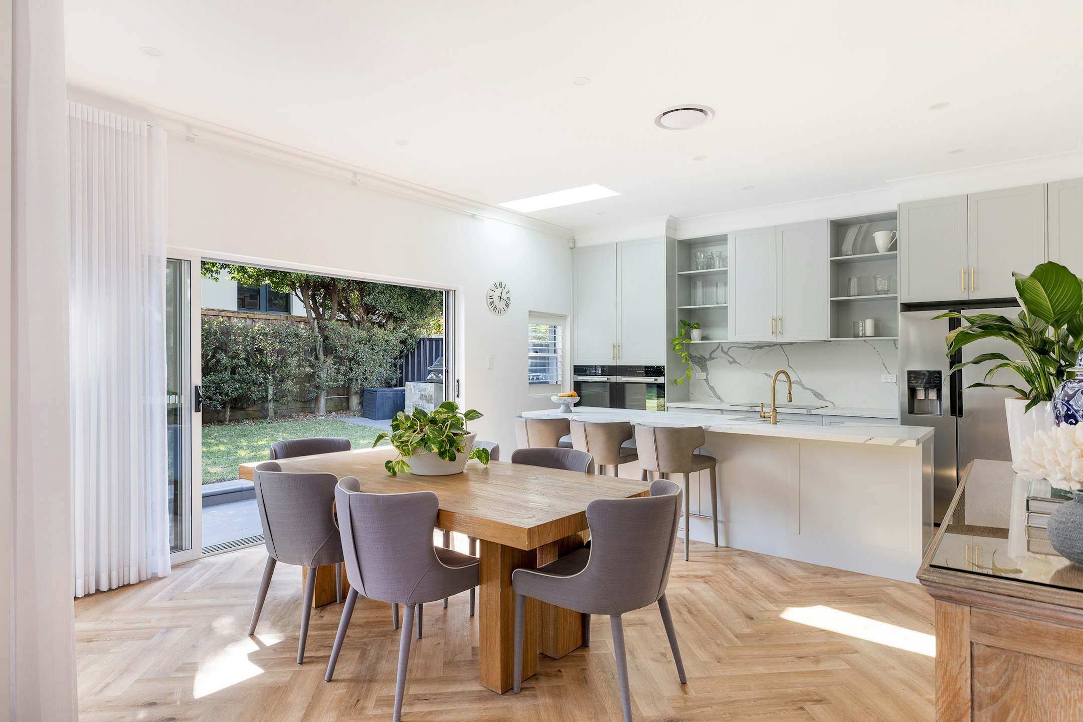 dining room