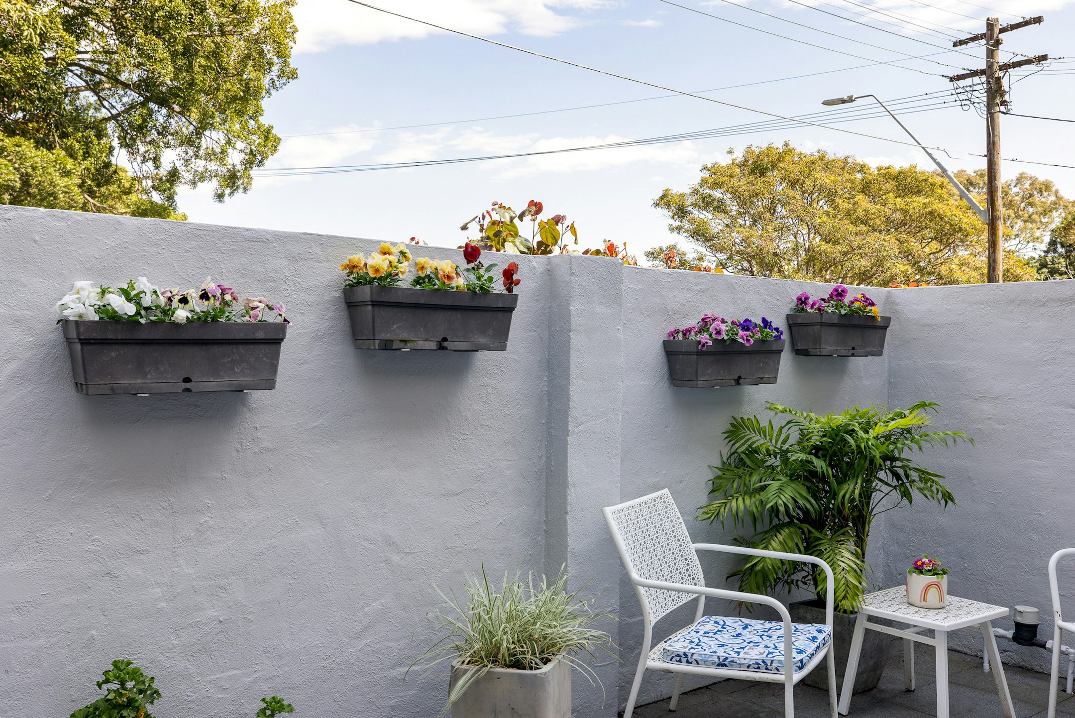 balcony